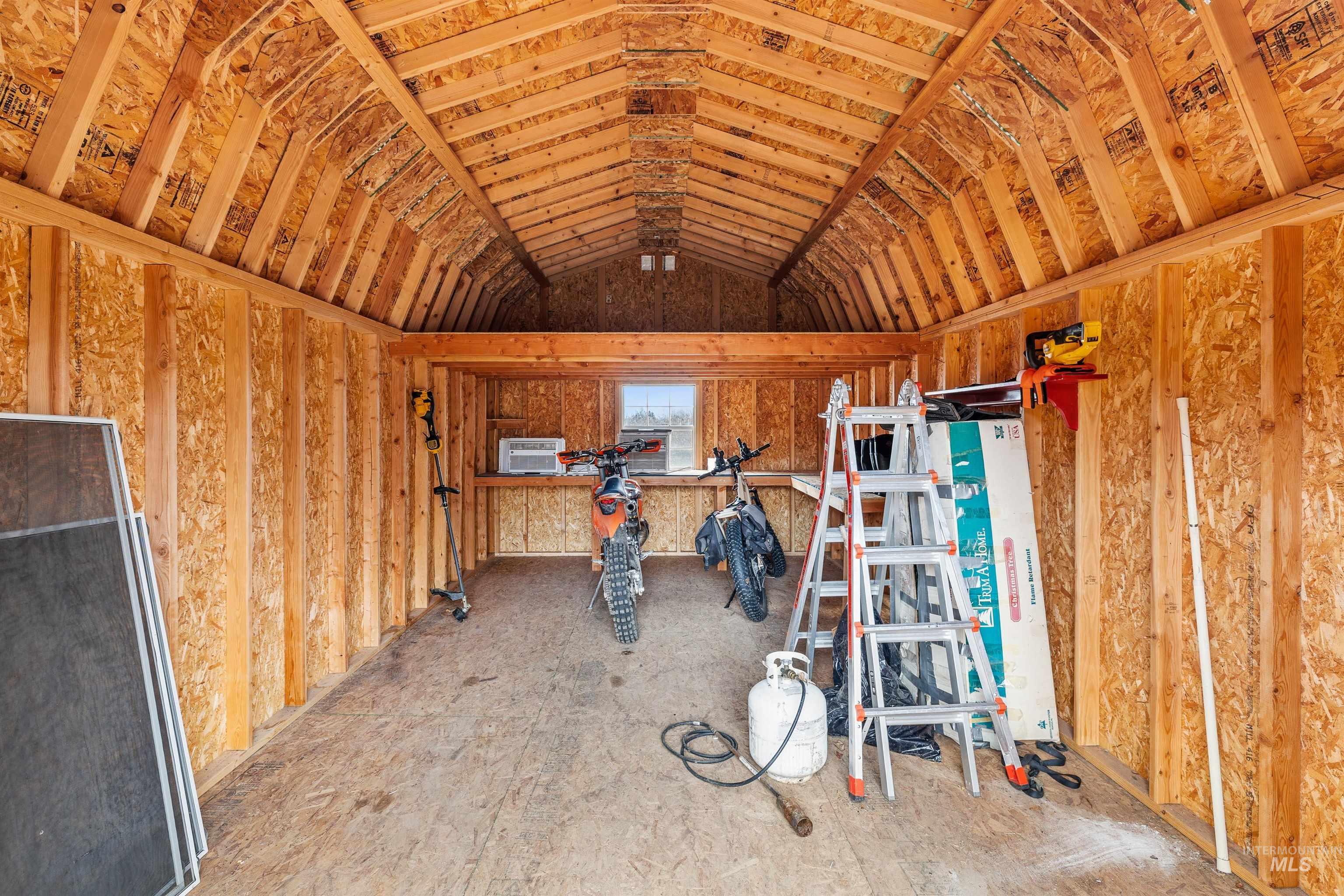 1 W 200 N, Fairfield, Idaho 83327, 2 Bedrooms, 1 Bathroom, Residential For Sale, Price $350,000, 98976074