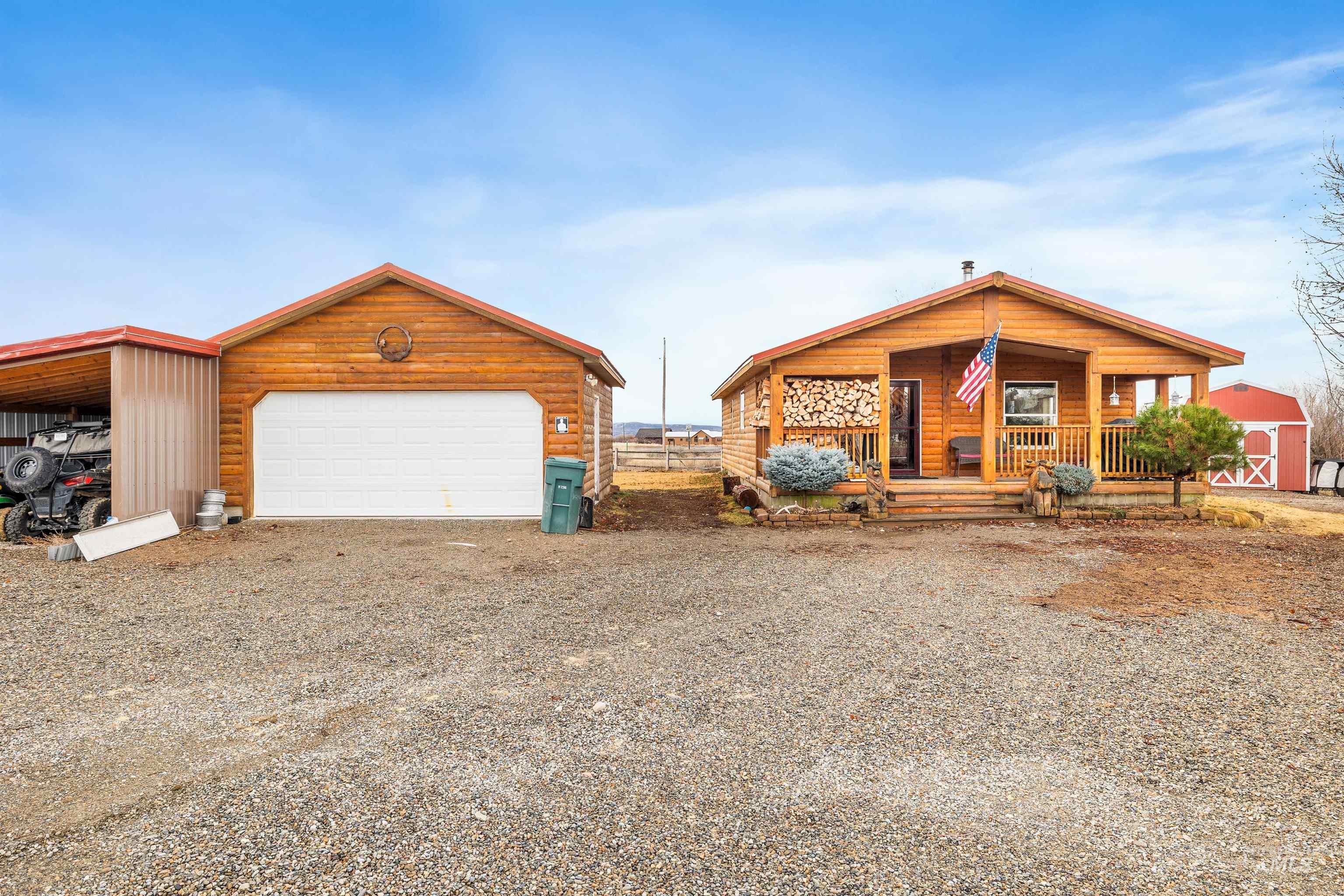 1 W 200 N, Fairfield, Idaho 83327, 2 Bedrooms, 1 Bathroom, Residential For Sale, Price $350,000, 98976074