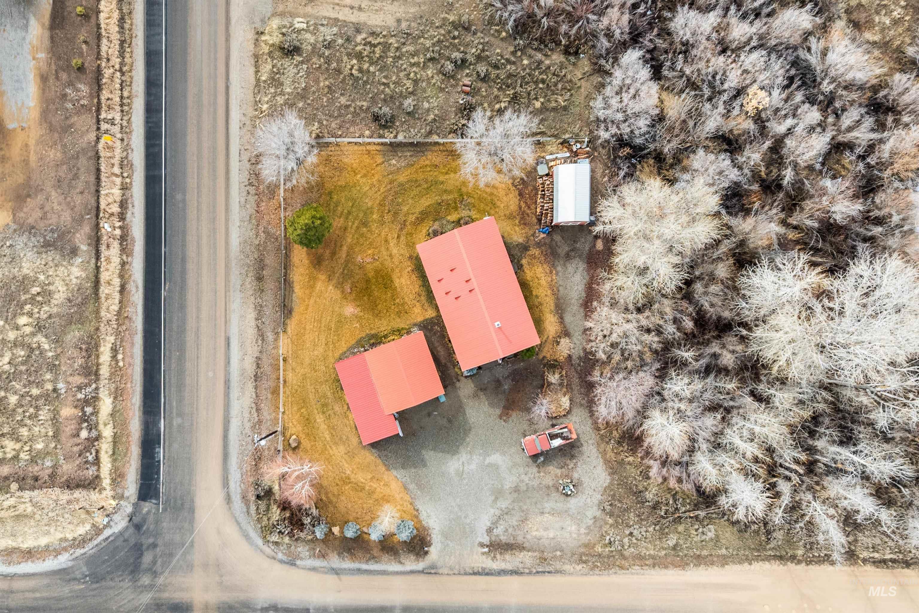 1 W 200 N, Fairfield, Idaho 83327, 2 Bedrooms, 1 Bathroom, Residential For Sale, Price $350,000, 98976074