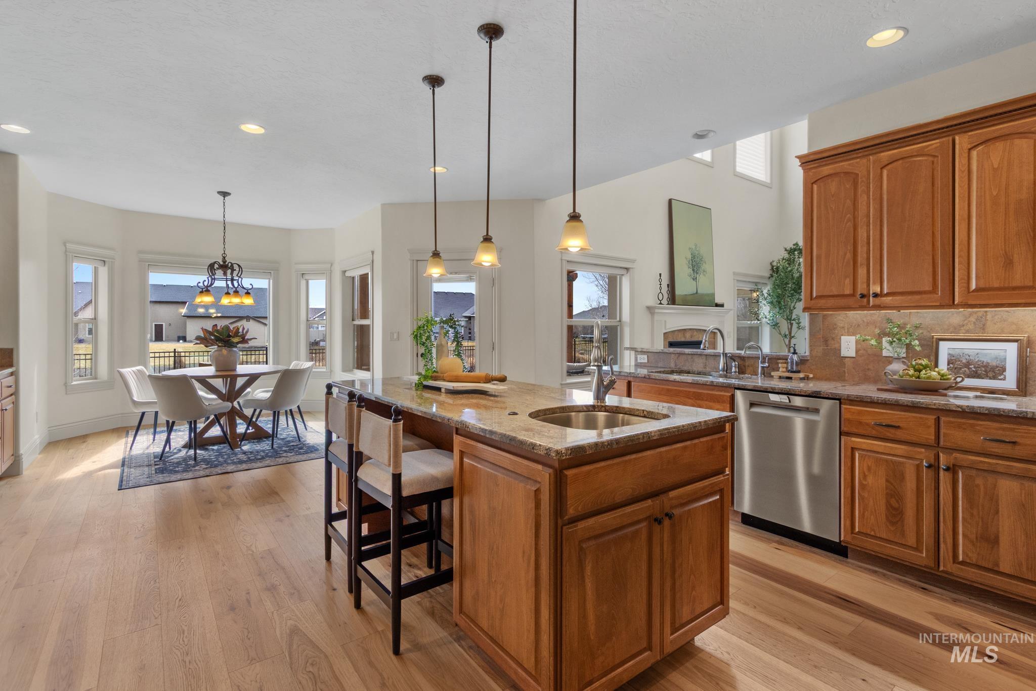 8357 Copper Creek Way, Middleton, Idaho 83644, 5 Bedrooms, 4.5 Bathrooms, Residential For Sale, Price $1,200,000, 98976075