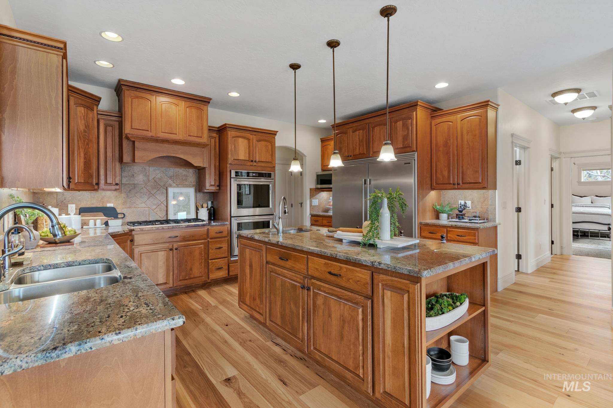 8357 Copper Creek Way, Middleton, Idaho 83644, 5 Bedrooms, 4.5 Bathrooms, Residential For Sale, Price $1,200,000, 98976075