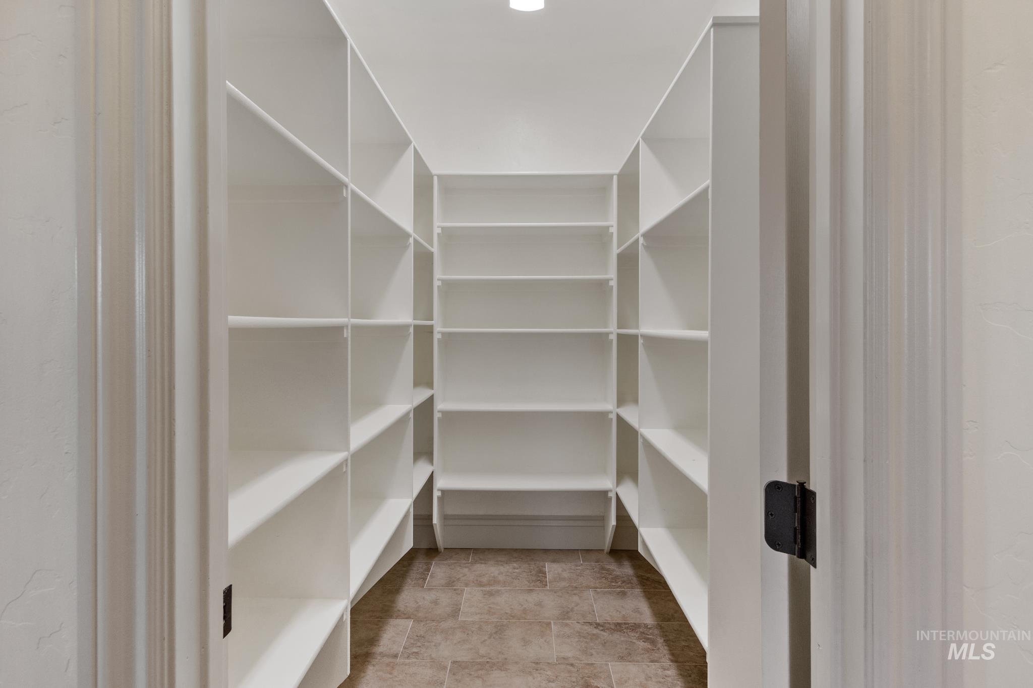 8357 Copper Creek Way, Middleton, Idaho 83644, 5 Bedrooms, 4.5 Bathrooms, Residential For Sale, Price $1,200,000, 98976075