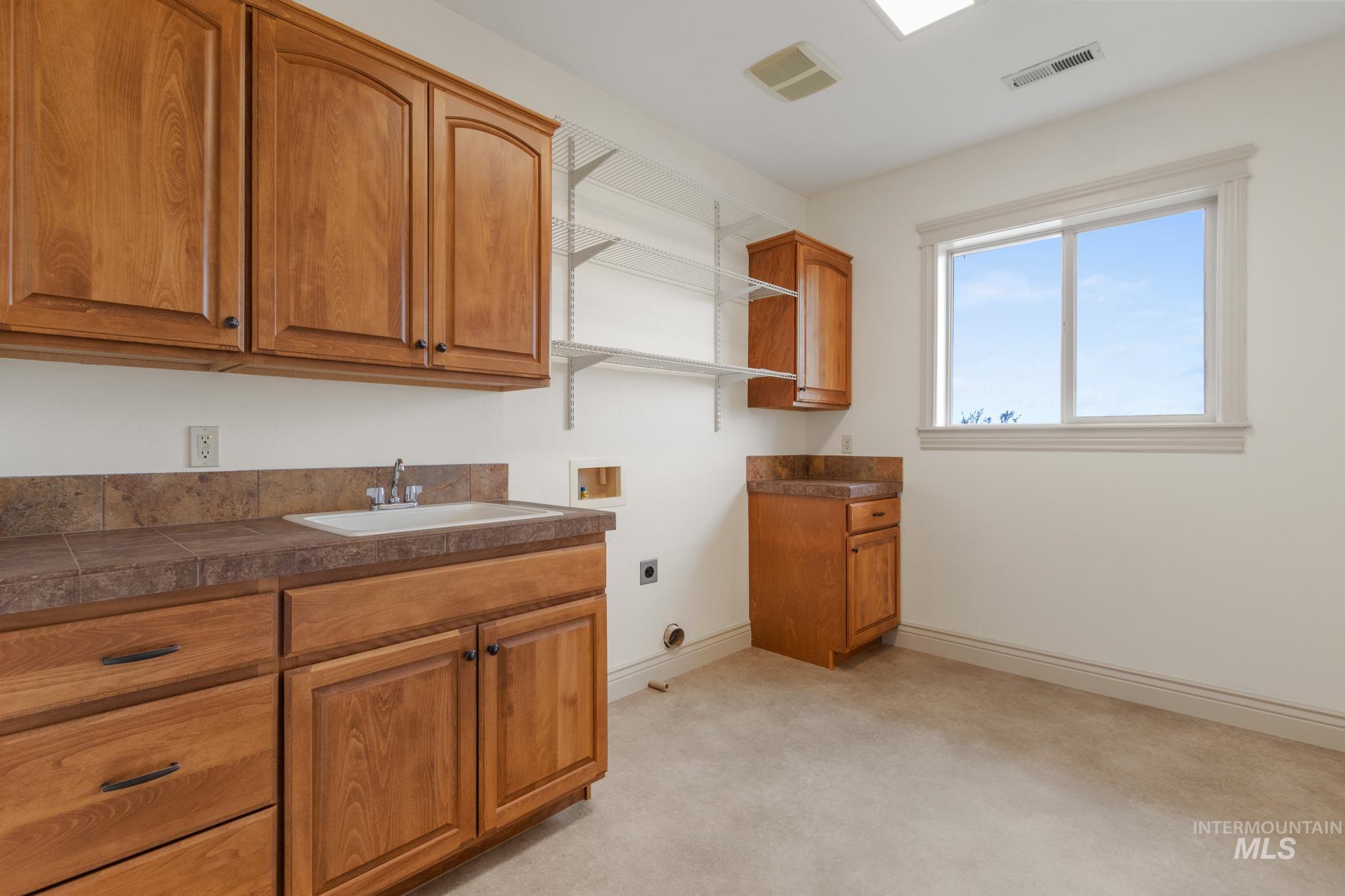 8357 Copper Creek Way, Middleton, Idaho 83644, 5 Bedrooms, 4.5 Bathrooms, Residential For Sale, Price $1,200,000, 98976075