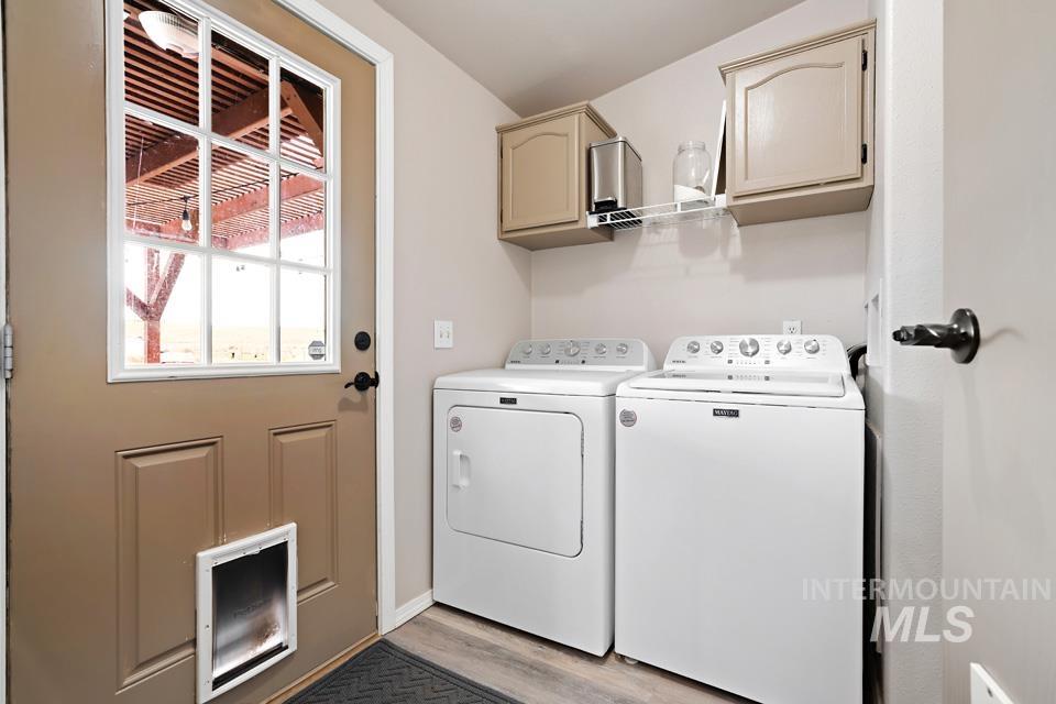 9446 Wright Rd, Melba, Idaho 83641, 3 Bedrooms, 2 Bathrooms, Residential For Sale, Price $475,000, 98976076