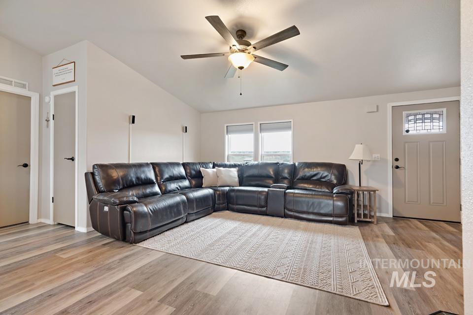 9446 Wright Rd, Melba, Idaho 83641, 3 Bedrooms, 2 Bathrooms, Residential For Sale, Price $475,000, 98976076