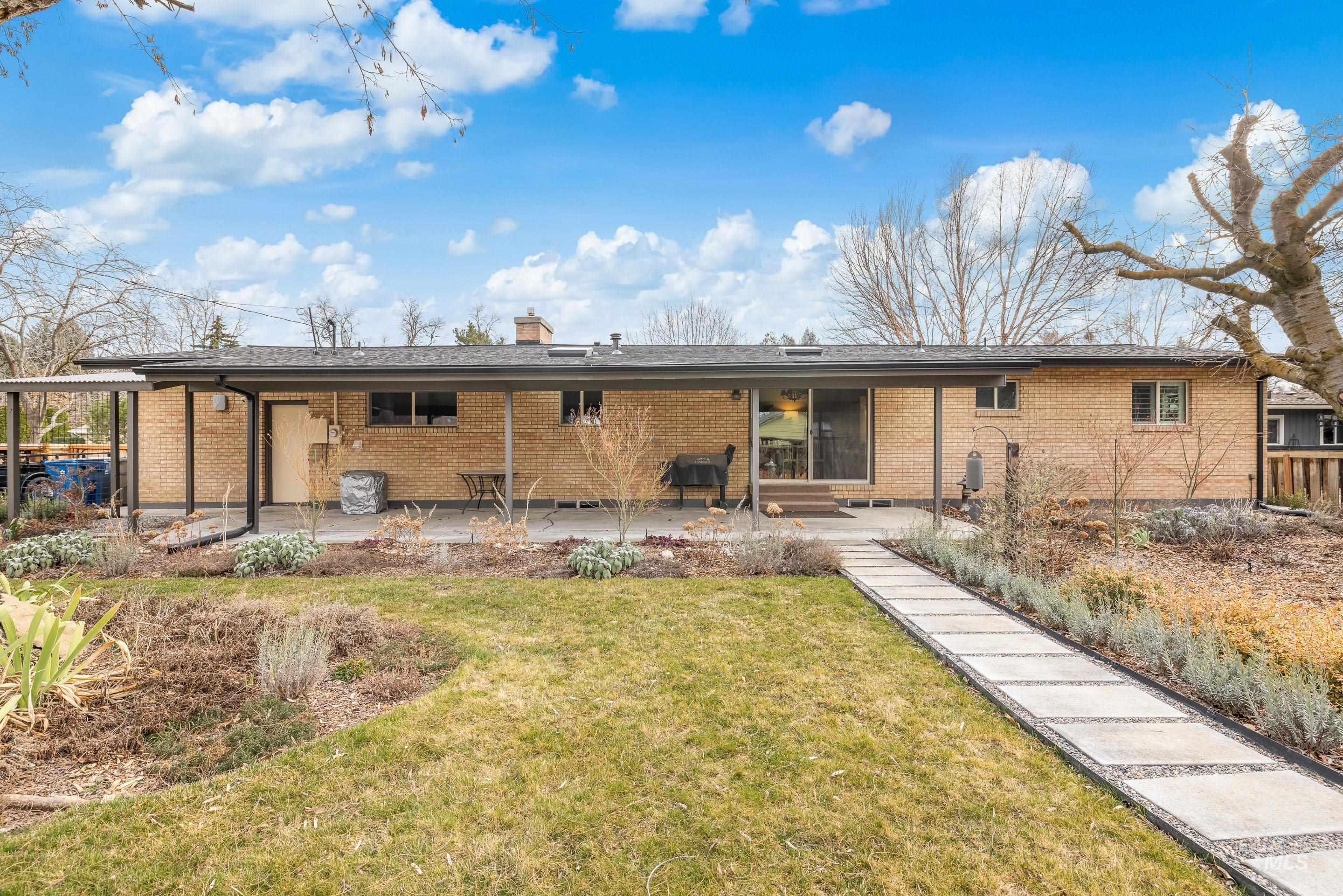 3504 W Grover Ct, Boise, Idaho 83705, 5 Bedrooms, 3 Bathrooms, Residential For Sale, Price $799,900, 98976077