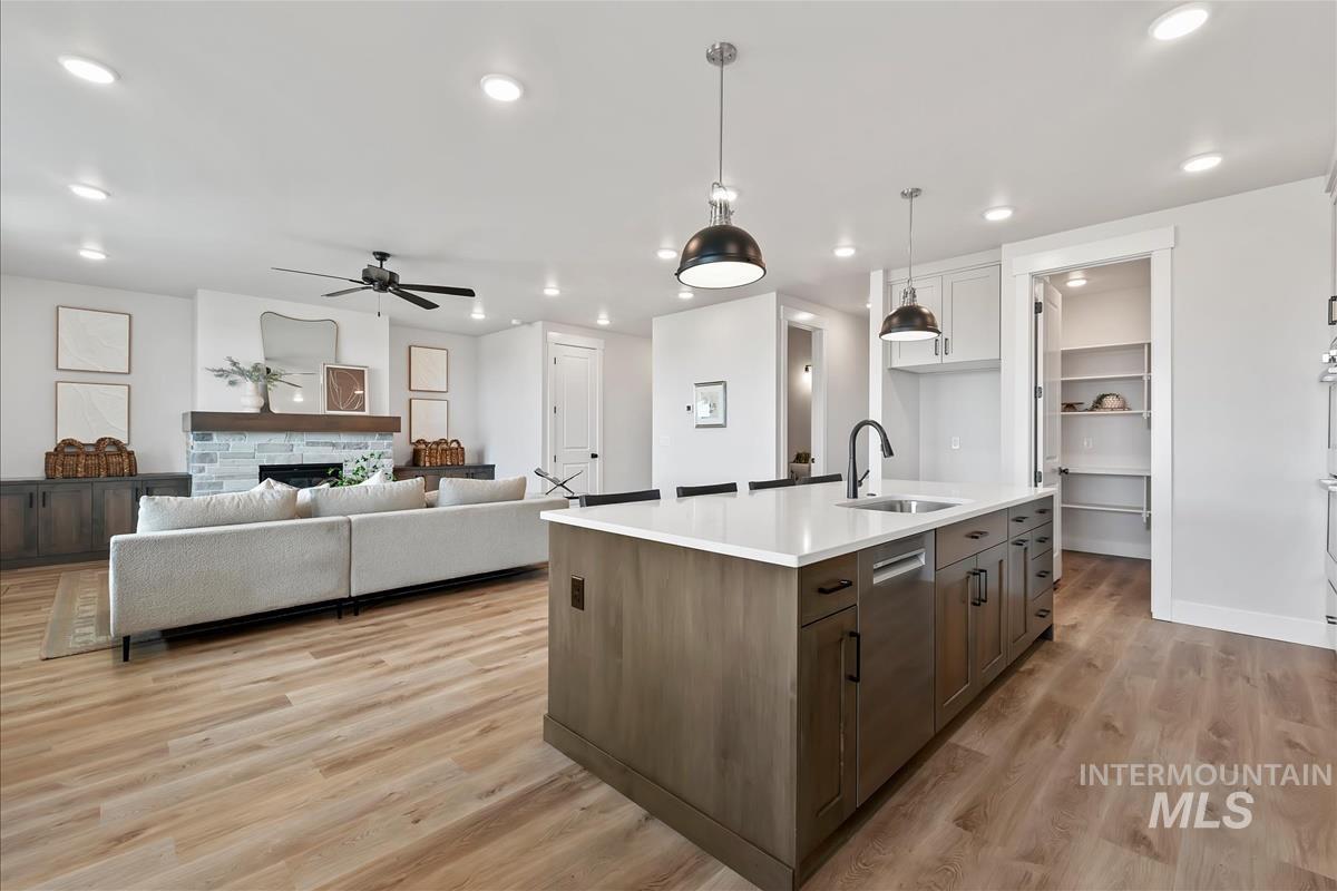 6566 W Los Flores Dr, Meridian, Idaho 83646, 3 Bedrooms, 2.5 Bathrooms, Residential For Sale, Price $669,900,MLS 98976079