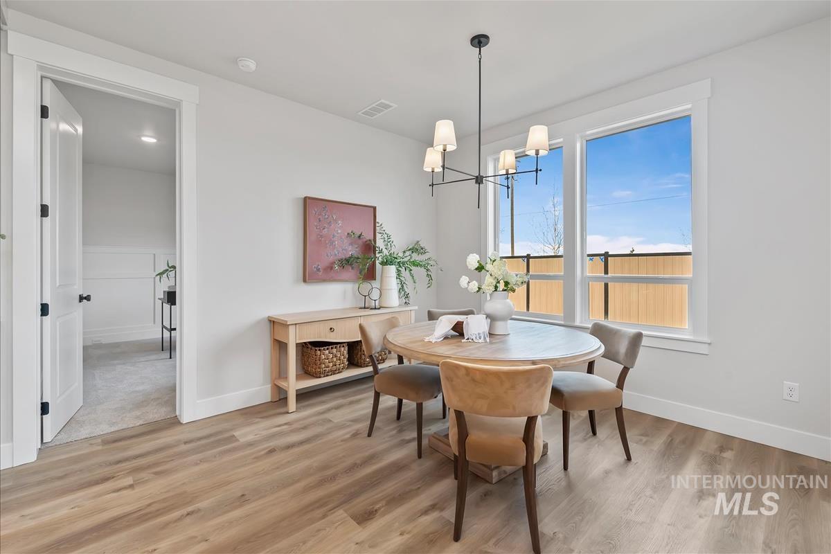 6566 W Los Flores Dr, Meridian, Idaho 83646, 3 Bedrooms, 2.5 Bathrooms, Residential For Sale, Price $669,900,MLS 98976079