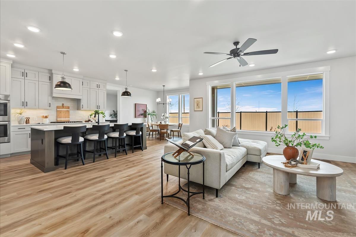 6566 W Los Flores Dr, Meridian, Idaho 83646, 3 Bedrooms, 2.5 Bathrooms, Residential For Sale, Price $669,900,MLS 98976079