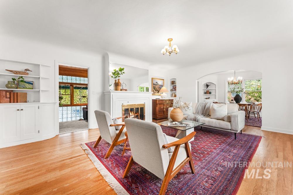 520 E Logan St, Boise, Idaho 83712, 3 Bedrooms, 2 Bathrooms, Residential For Sale, Price $875,000, 98976081