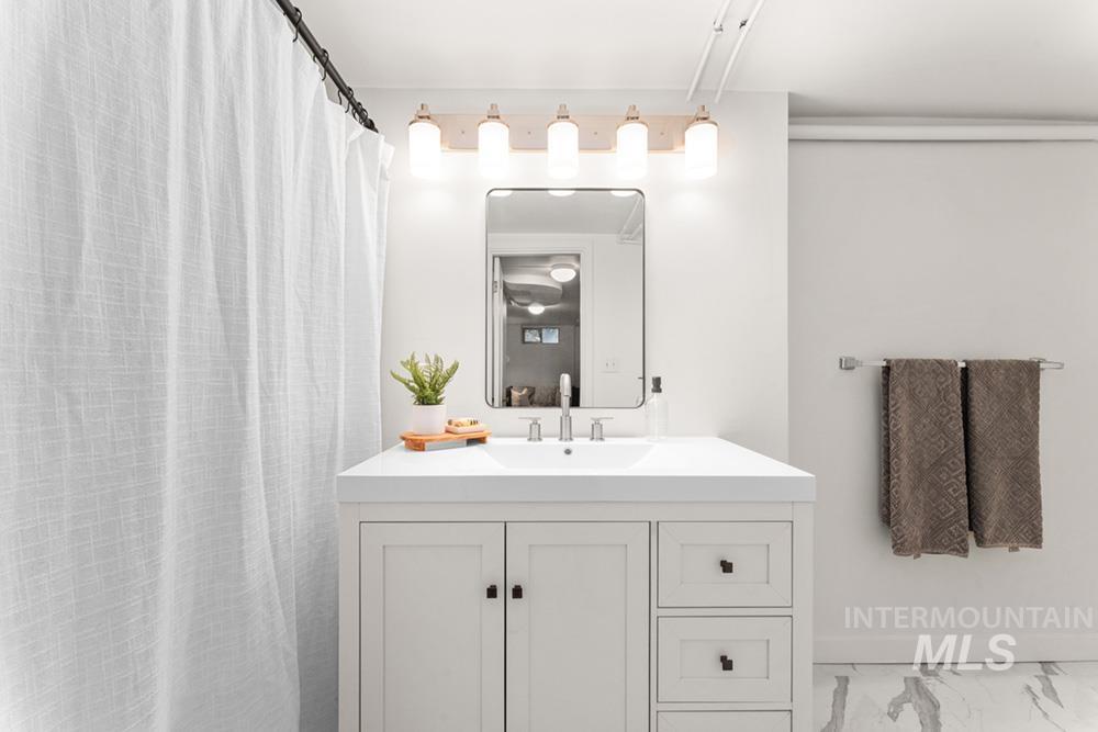 520 E Logan St, Boise, Idaho 83712, 3 Bedrooms, 2 Bathrooms, Residential For Sale, Price $875,000, 98976081