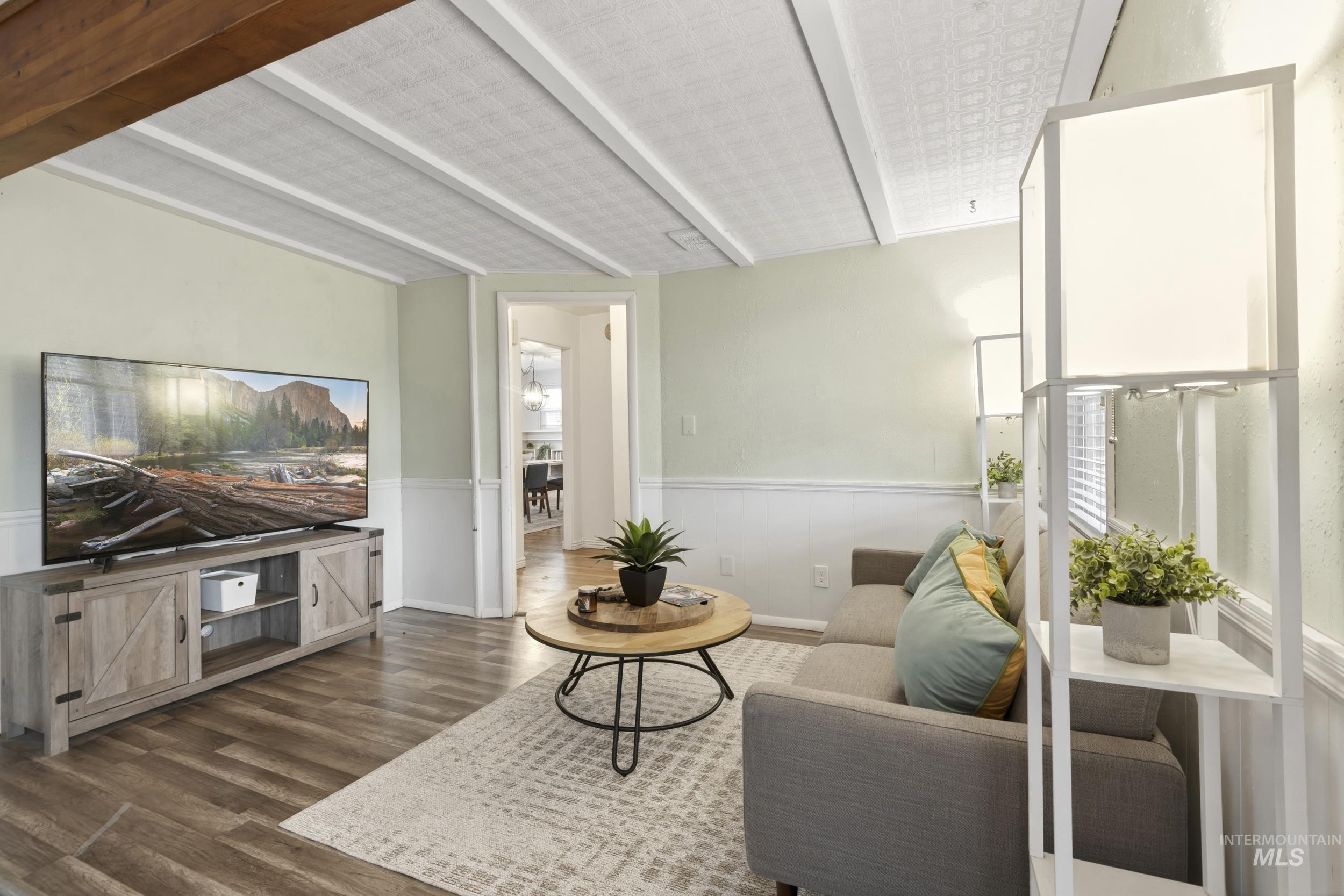 1551 W Salem St, Boise, Idaho 83705, 3 Bedrooms, 2 Bathrooms, Residential For Sale, Price $415,000, 98976082