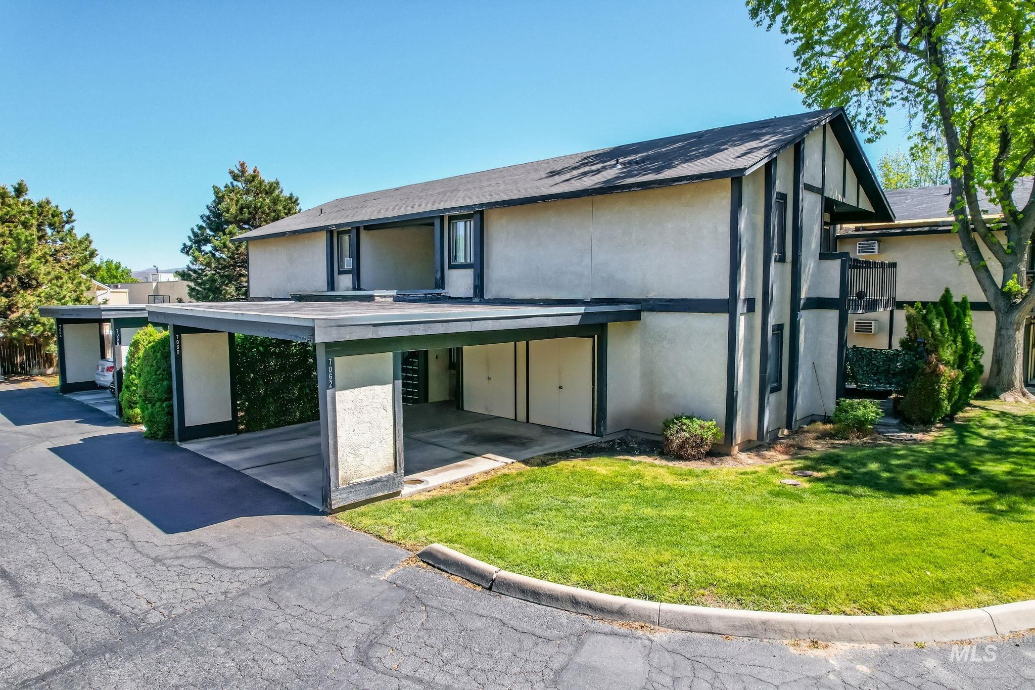 7060 W Colehaven Ln, Boise, Idaho 83704, 2 Bedrooms, 1 Bathroom, Residential For Sale, Price $245,000, 98976083