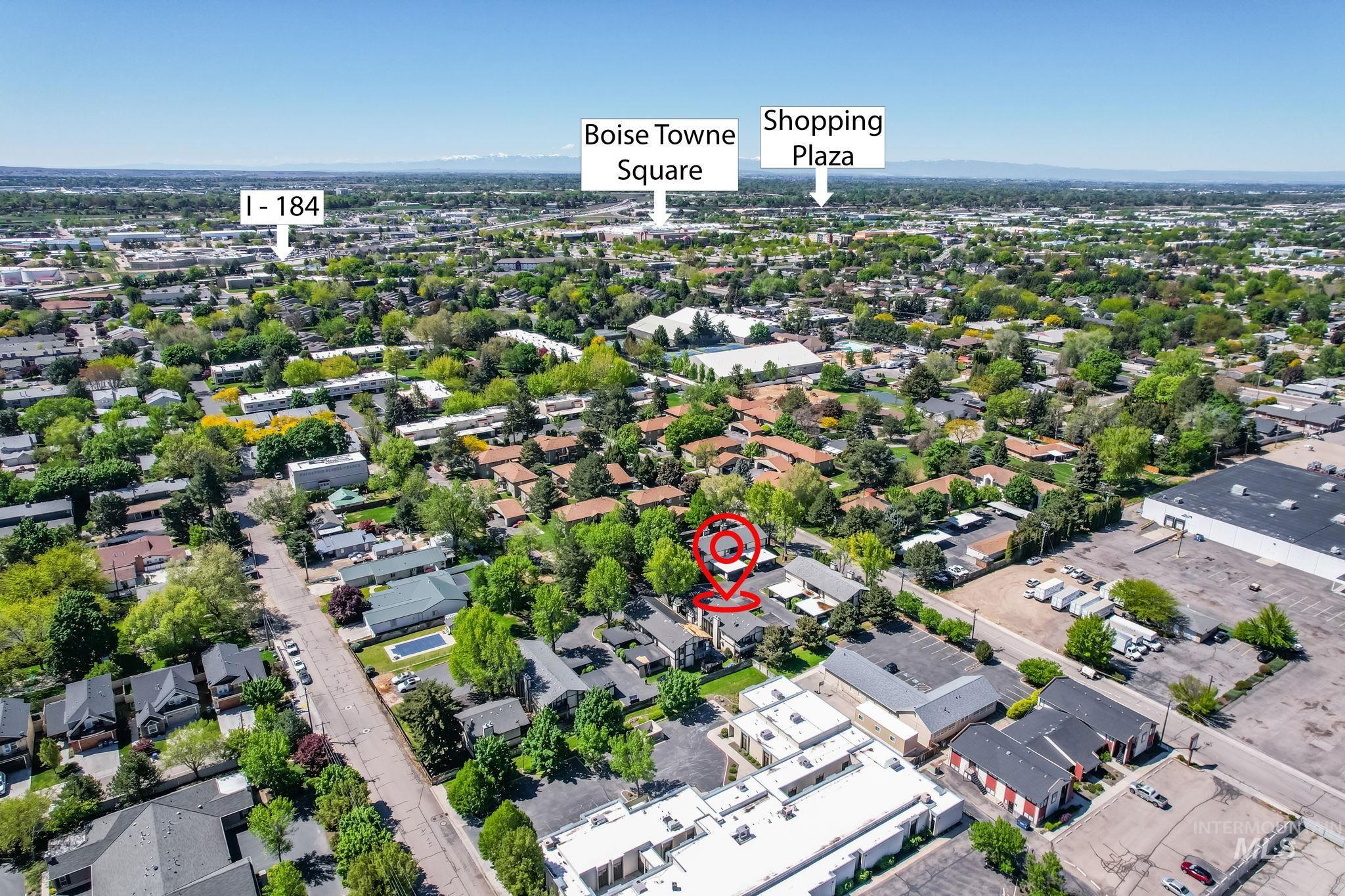 7060 W Colehaven Ln, Boise, Idaho 83704, 2 Bedrooms, 1 Bathroom, Residential Income For Sale, Price $245,000, 98976084