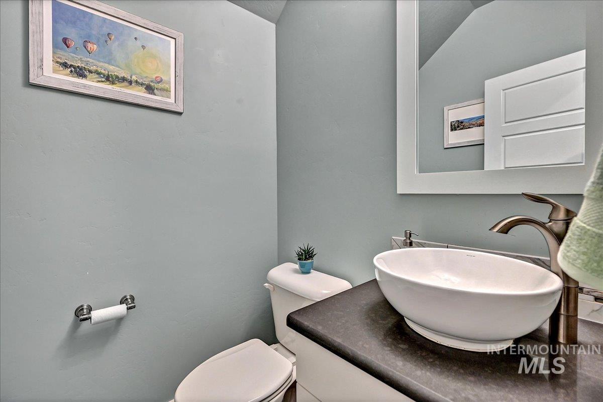 7713 S Wagons West Avenue, Boise, Idaho 83716, 4 Bedrooms, 2.5 Bathrooms, Residential For Sale, Price $689,000, 98976089