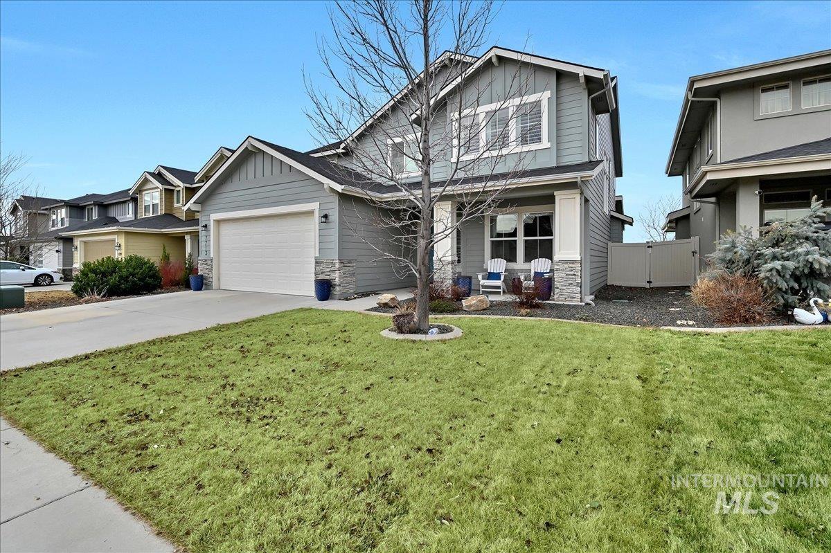 7713 S Wagons West Avenue, Boise, Idaho 83716, 4 Bedrooms, 2.5 Bathrooms, Residential For Sale, Price $689,000, 98976089