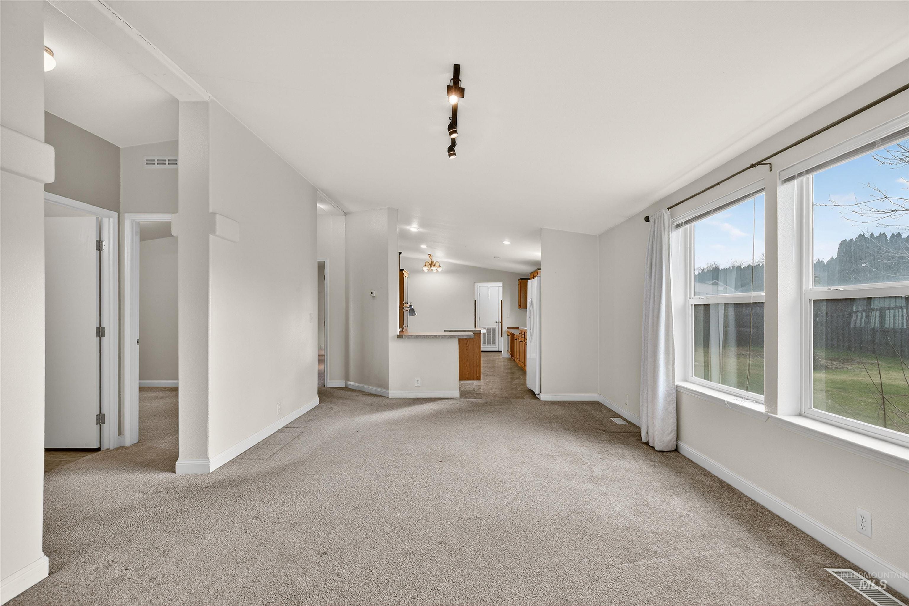 1730 1/2 Alder Ave, Lewiston, Idaho 83501, 3 Bedrooms, 2 Bathrooms, Residential For Sale, Price $409,000, 98976091