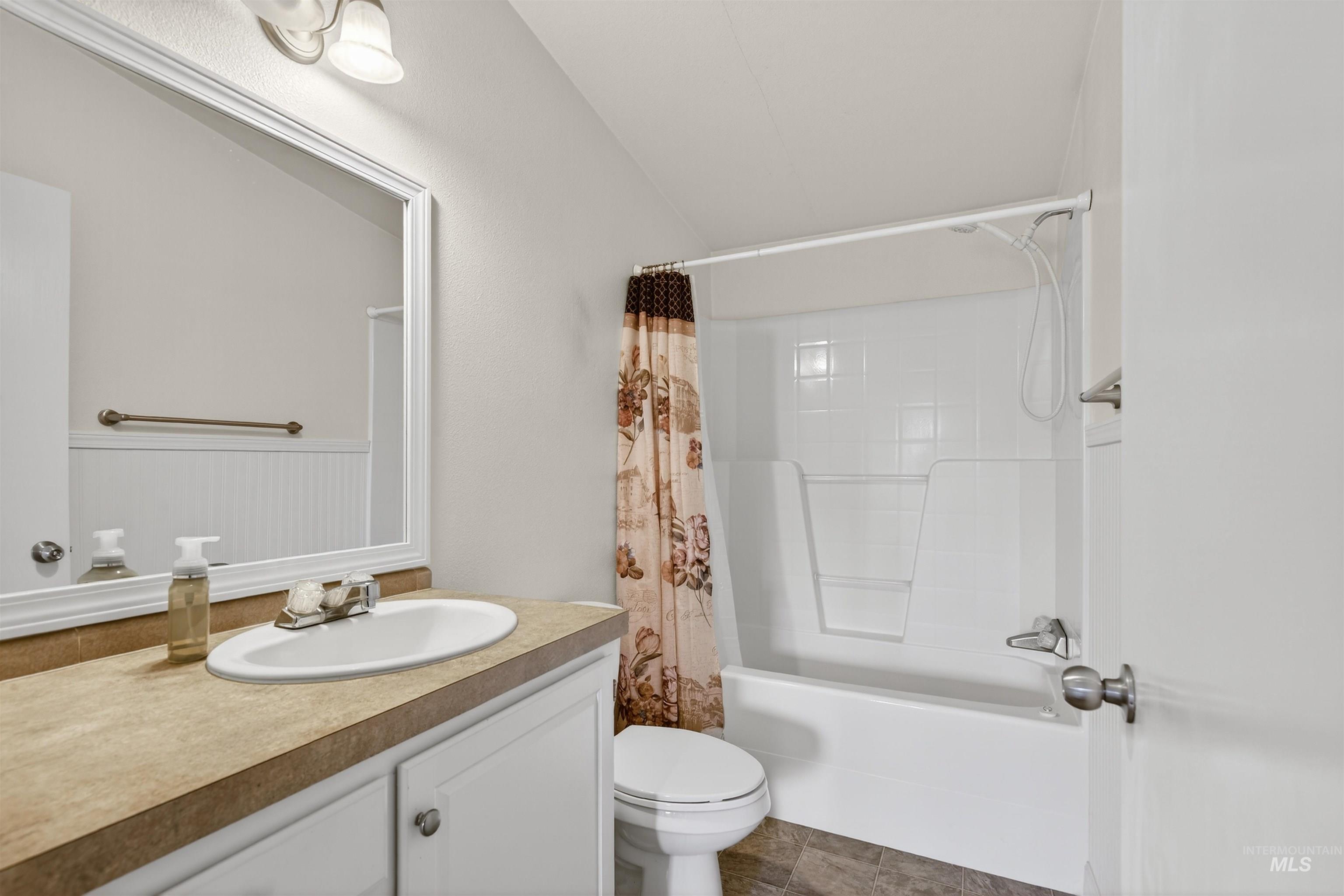 1730 1/2 Alder Ave, Lewiston, Idaho 83501, 3 Bedrooms, 2 Bathrooms, Residential For Sale, Price $409,000, 98976091