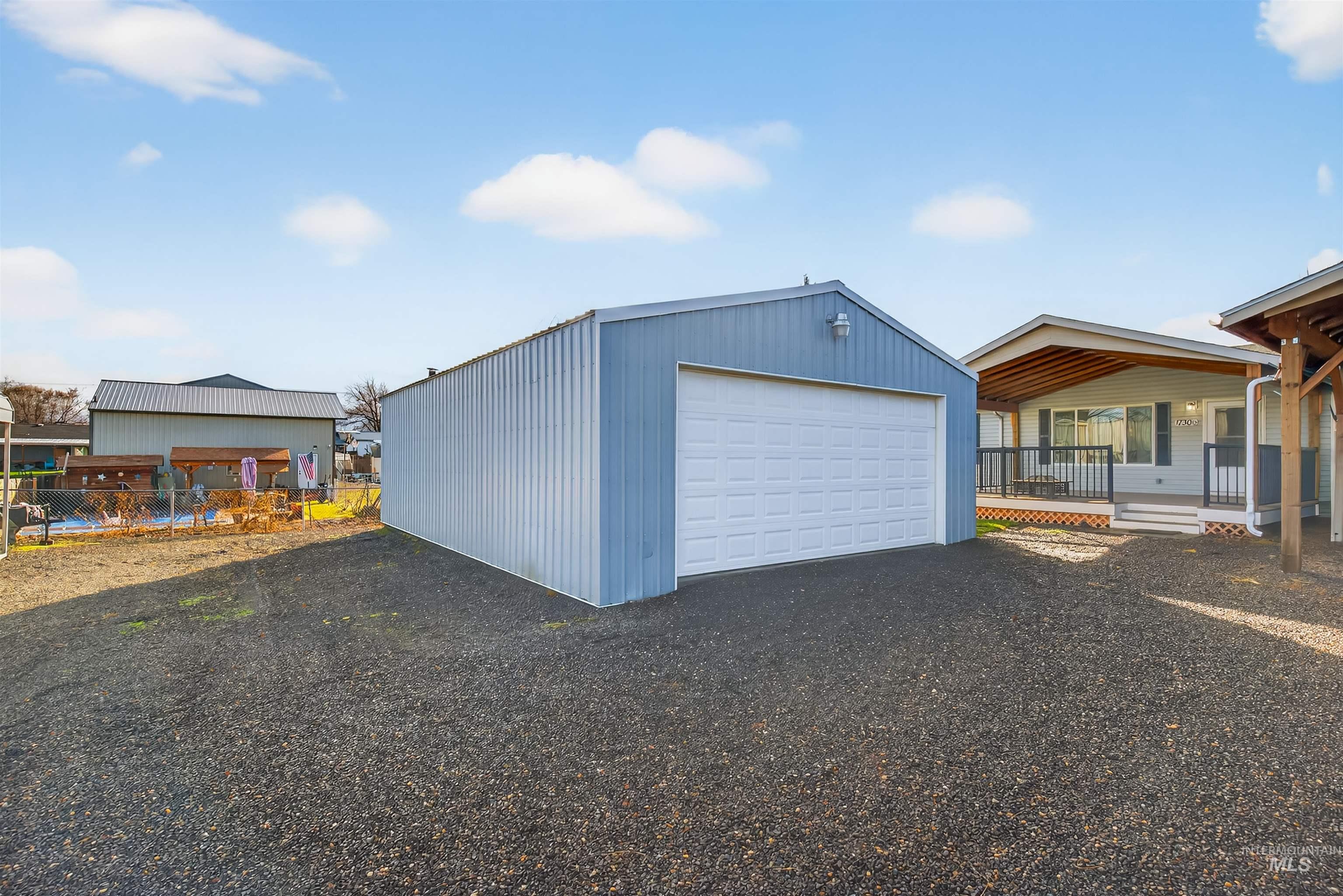 1730 1/2 Alder Ave, Lewiston, Idaho 83501, 3 Bedrooms, 2 Bathrooms, Residential For Sale, Price $409,000, 98976091