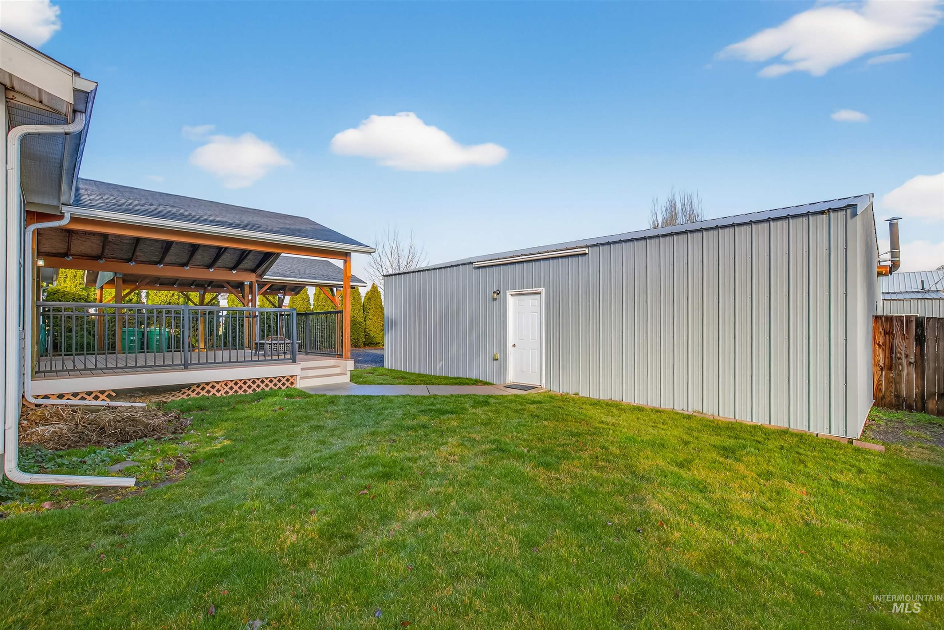 1730 1/2 Alder Ave, Lewiston, Idaho 83501, 3 Bedrooms, 2 Bathrooms, Residential For Sale, Price $409,000, 98976091