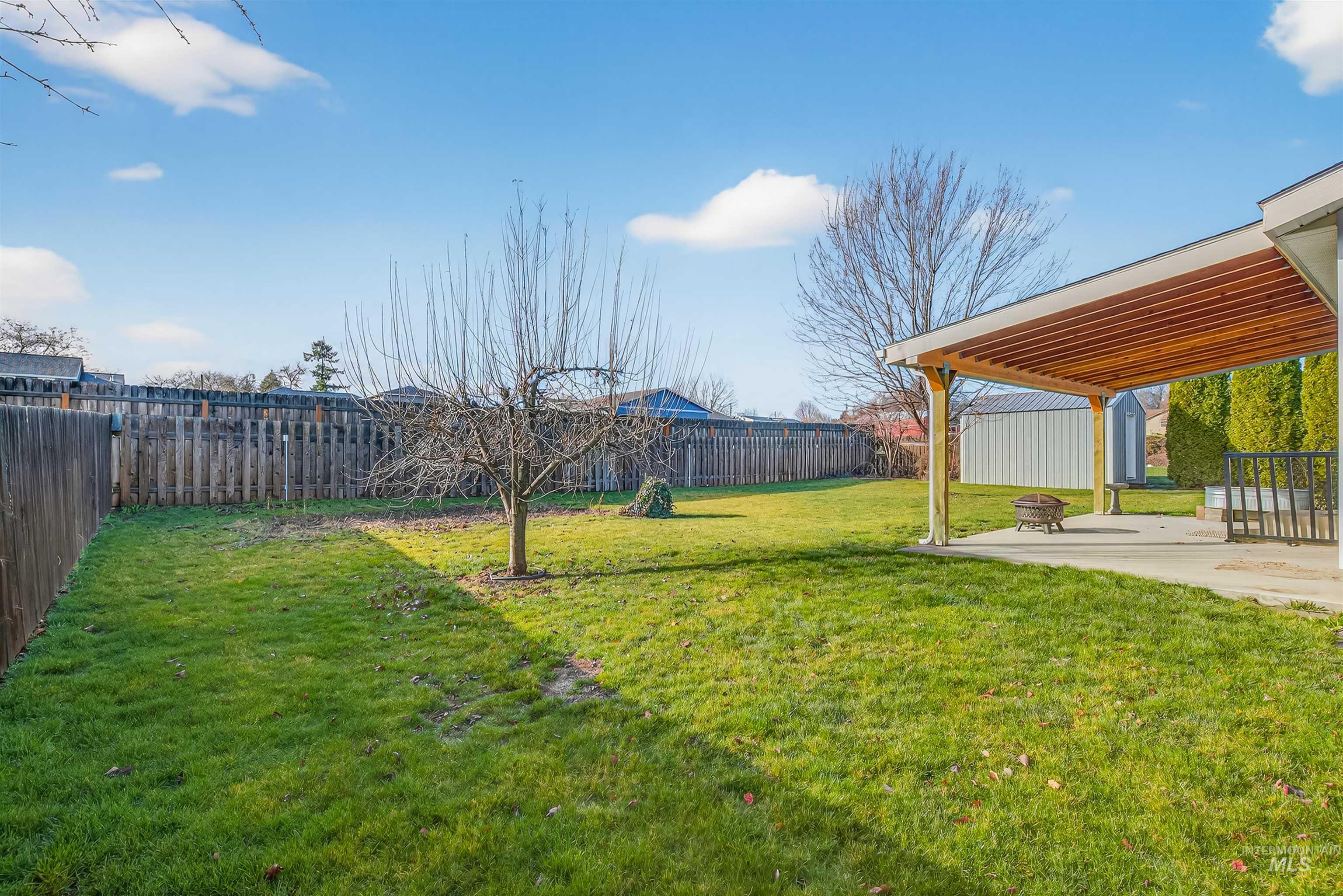 1730 1/2 Alder Ave, Lewiston, Idaho 83501, 3 Bedrooms, 2 Bathrooms, Residential For Sale, Price $409,000, 98976091