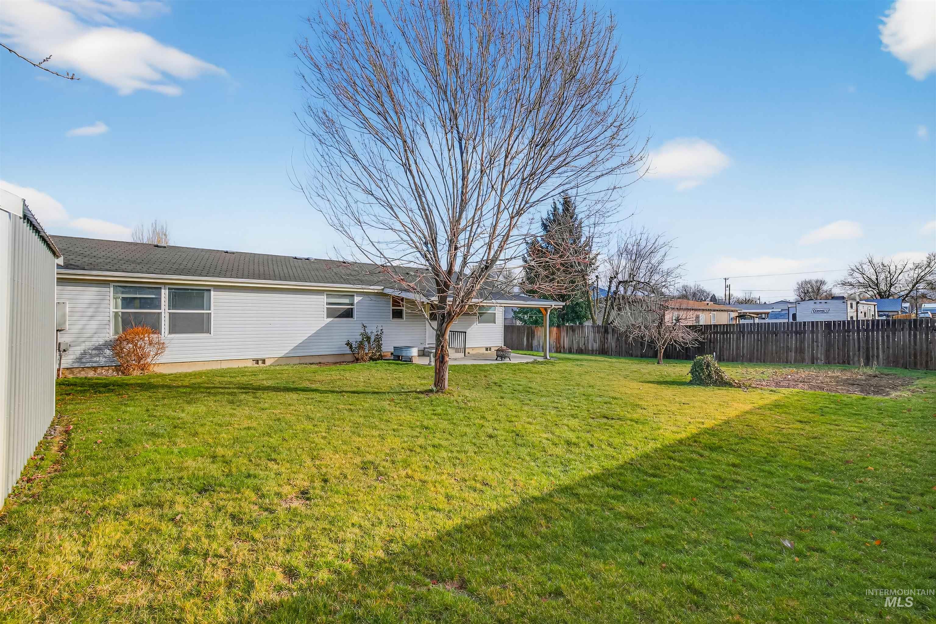 1730 1/2 Alder Ave, Lewiston, Idaho 83501, 3 Bedrooms, 2 Bathrooms, Residential For Sale, Price $409,000, 98976091