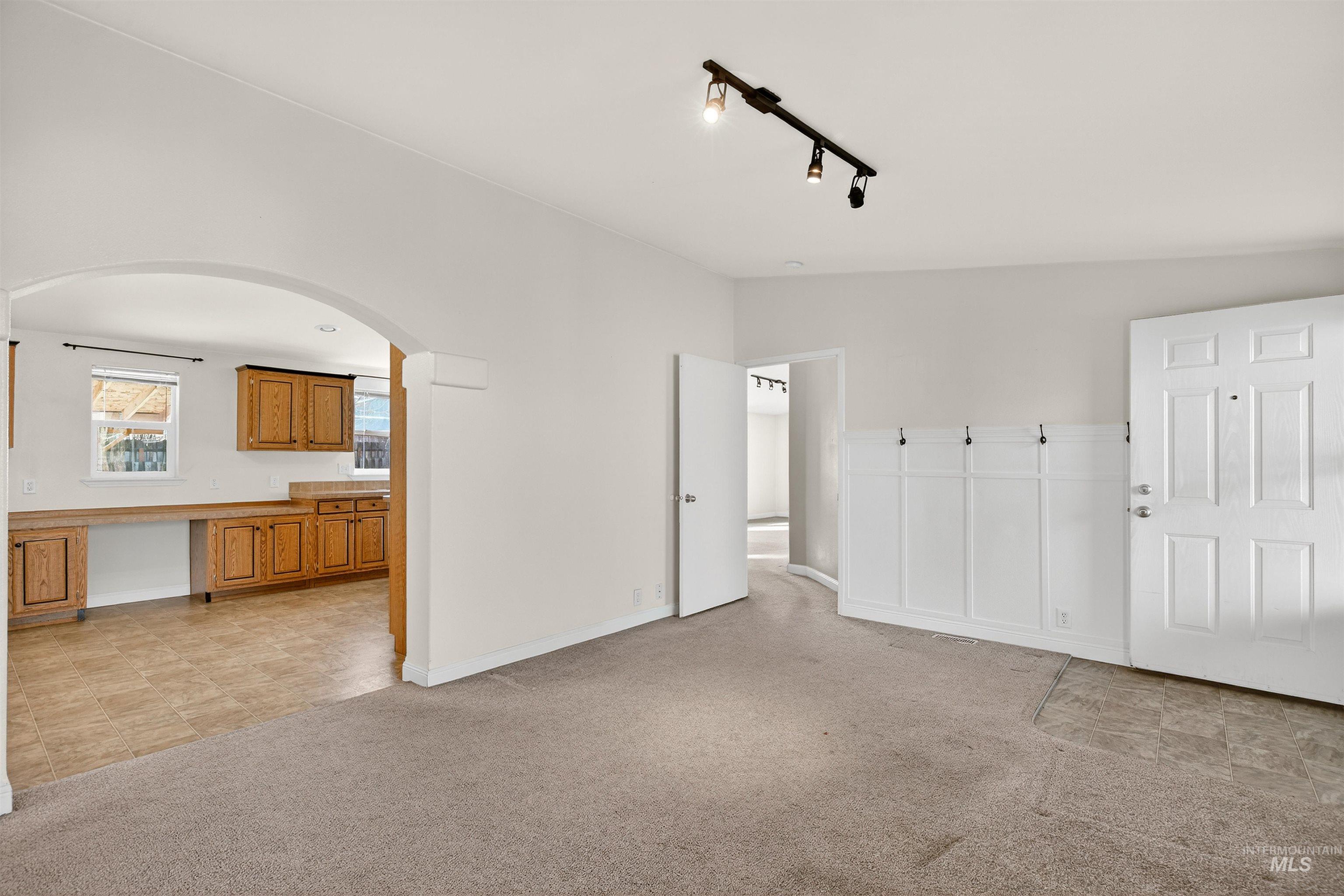 1730 1/2 Alder Ave, Lewiston, Idaho 83501, 3 Bedrooms, 2 Bathrooms, Residential For Sale, Price $409,000, 98976091