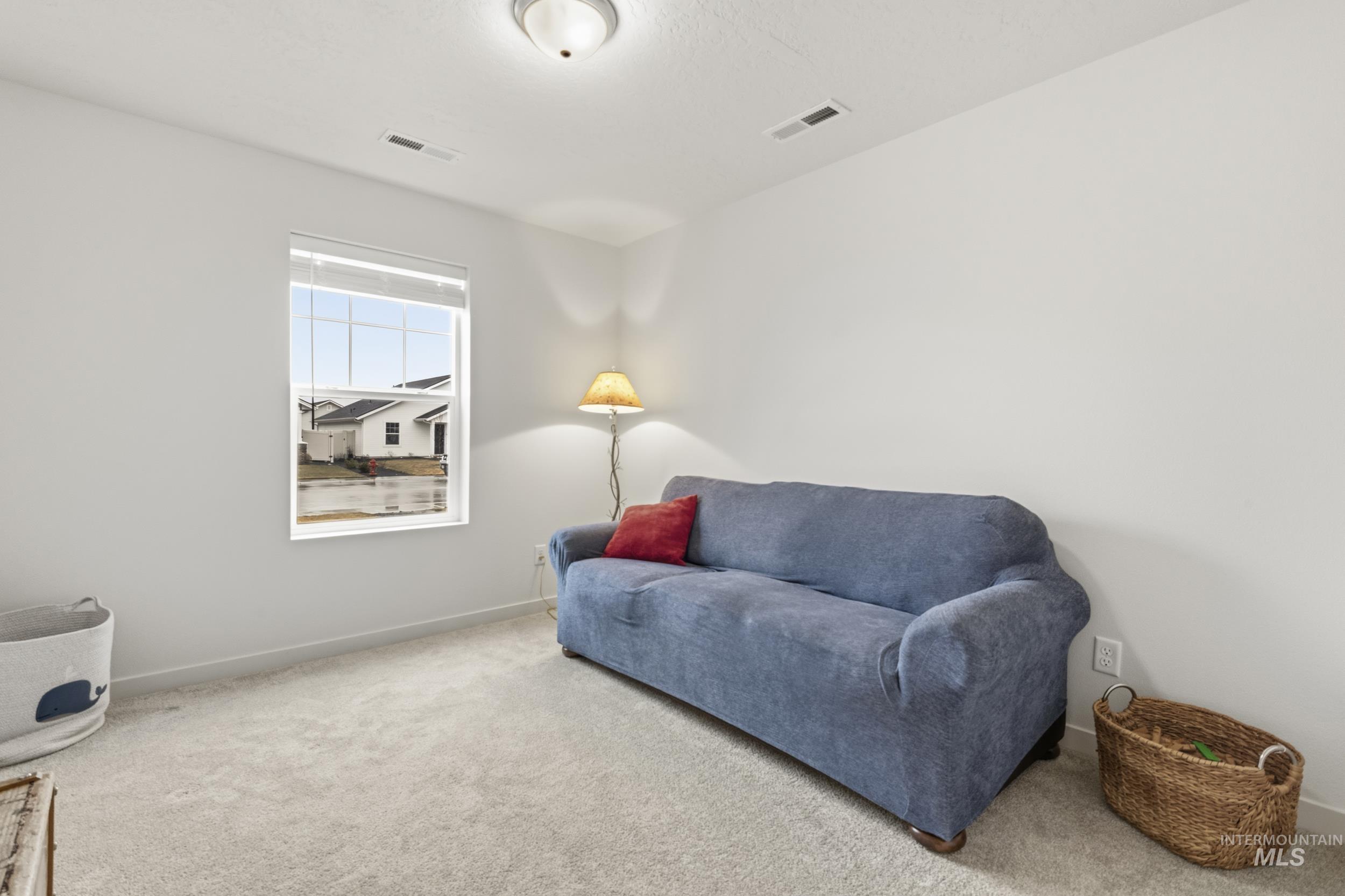 10435 Rockaway Ridge St, Nampa, Idaho 83687-1049, 3 Bedrooms, 2 Bathrooms, Residential For Sale, Price $389,900,MLS 98976094