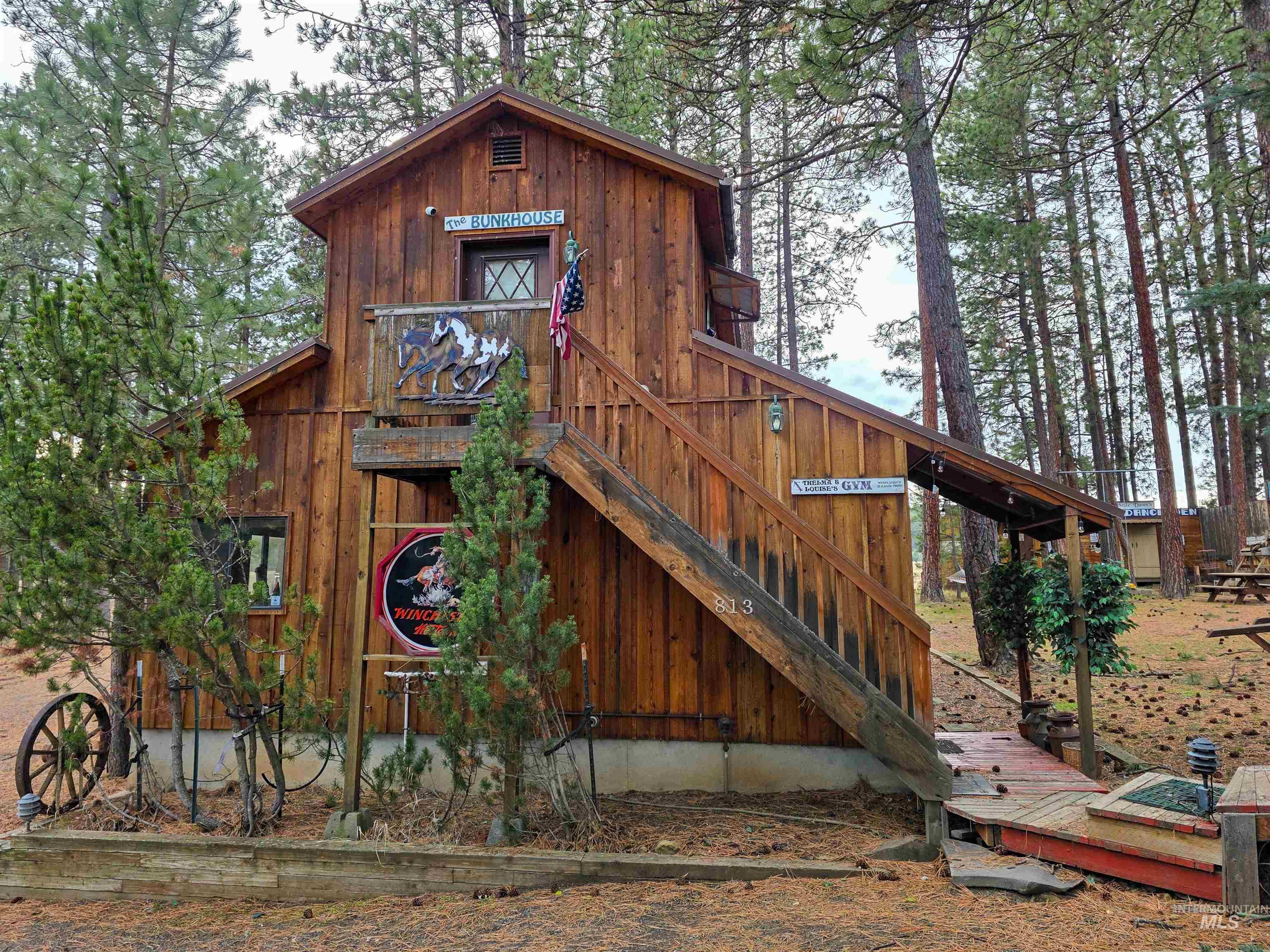 813 Camas Drive, Winchester, Idaho 83555, 4 Bedrooms, 3 Bathrooms, Residential For Sale, Price $549,999,MLS 98976098