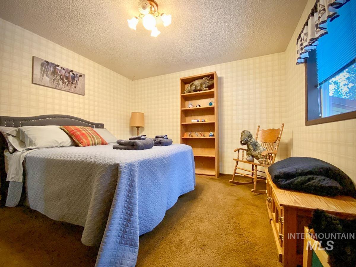 813 Camas Drive, Winchester, Idaho 83555, 4 Bedrooms, 3 Bathrooms, Residential For Sale, Price $549,999,MLS 98976098