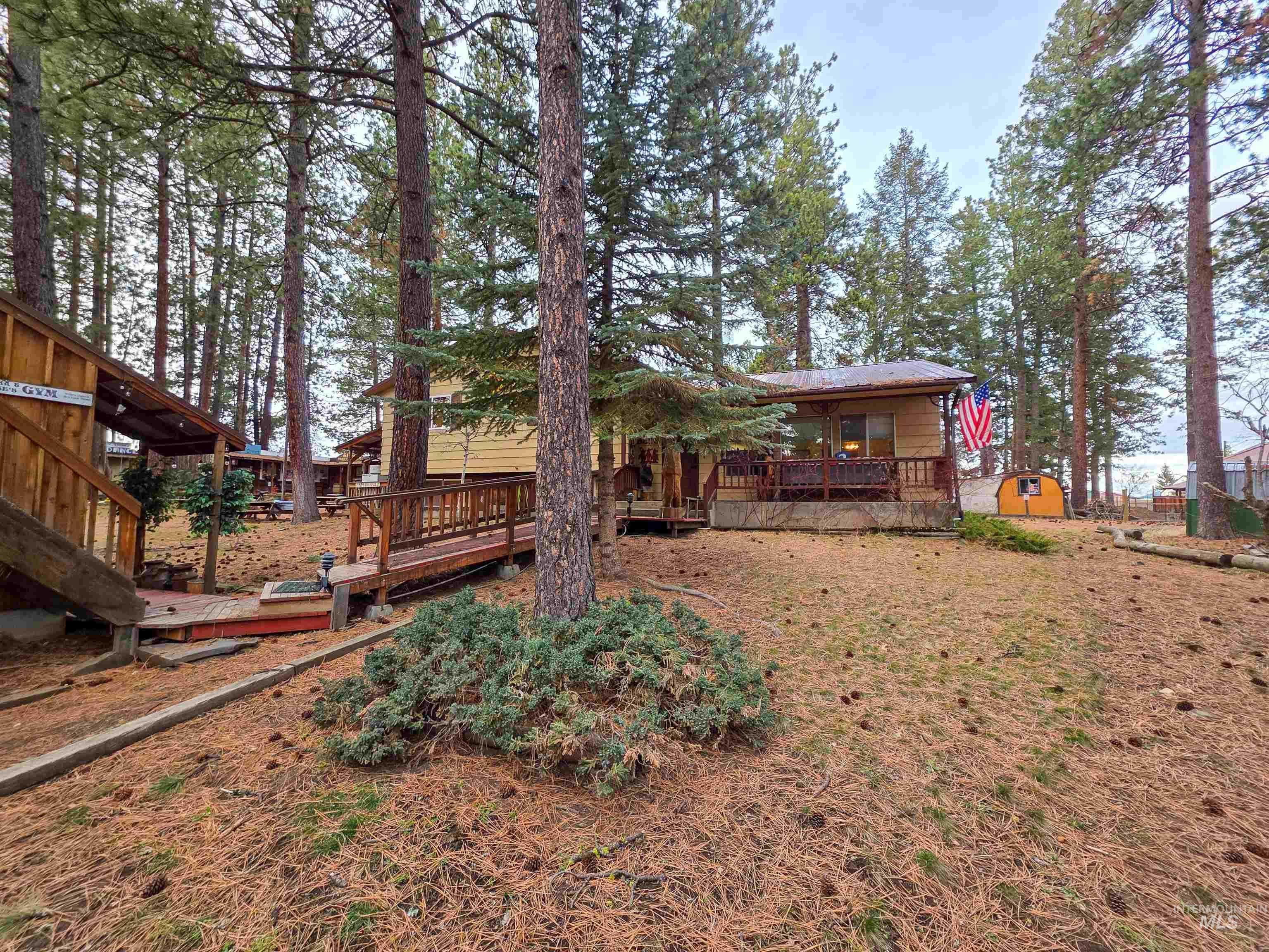 813 Camas Drive, Winchester, Idaho 83555, 4 Bedrooms, 3 Bathrooms, Residential For Sale, Price $549,999,MLS 98976098