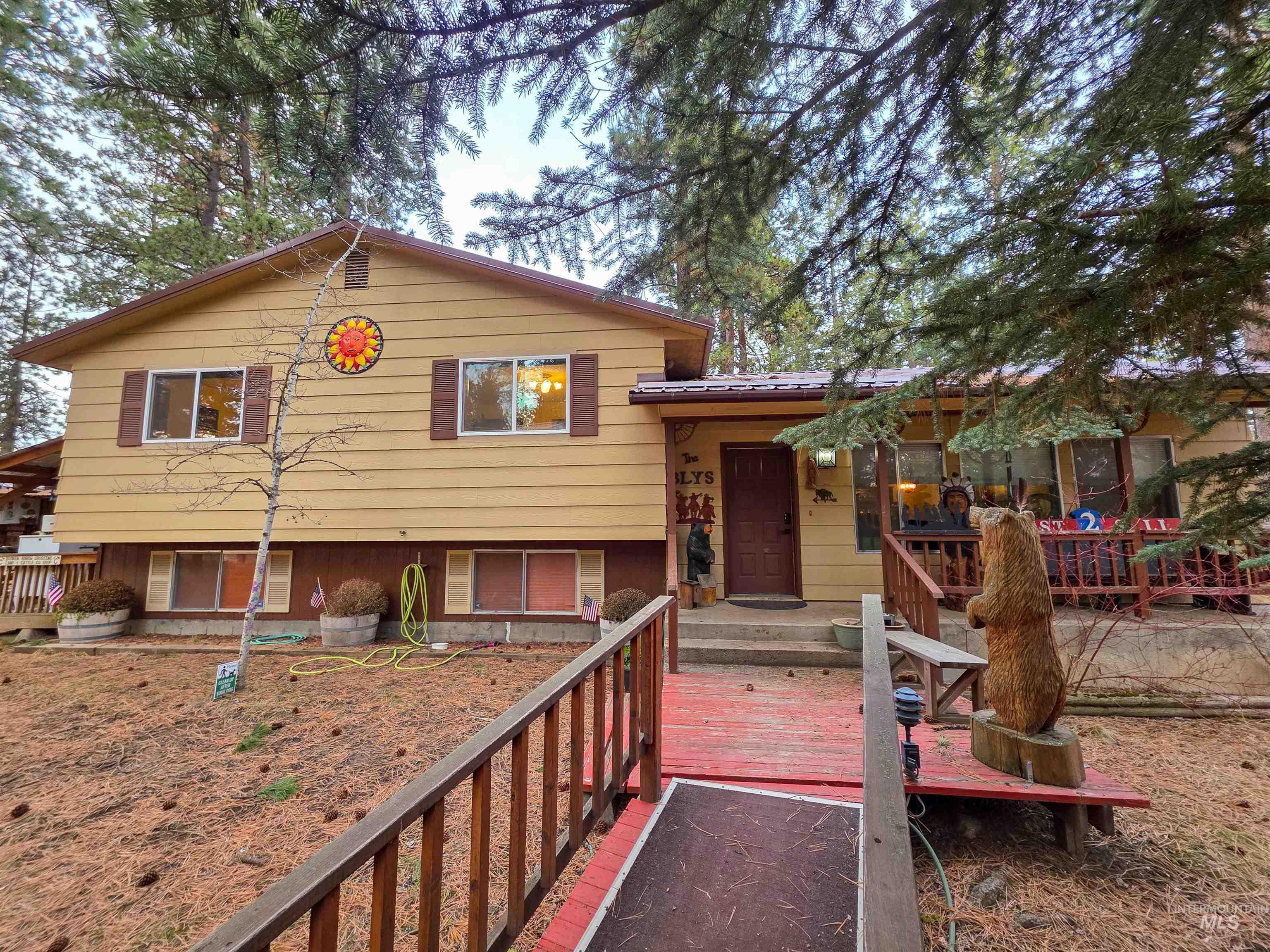 813 Camas Drive, Winchester, Idaho 83555, 4 Bedrooms, 3 Bathrooms, Residential For Sale, Price $549,999,MLS 98976098