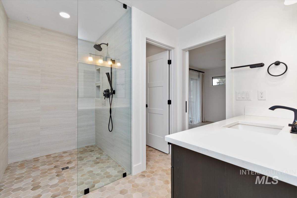 2601 N 29th, Boise, Idaho 83703, 3 Bedrooms, 2 Bathrooms, Residential For Sale, Price $765,000,MLS 98976100