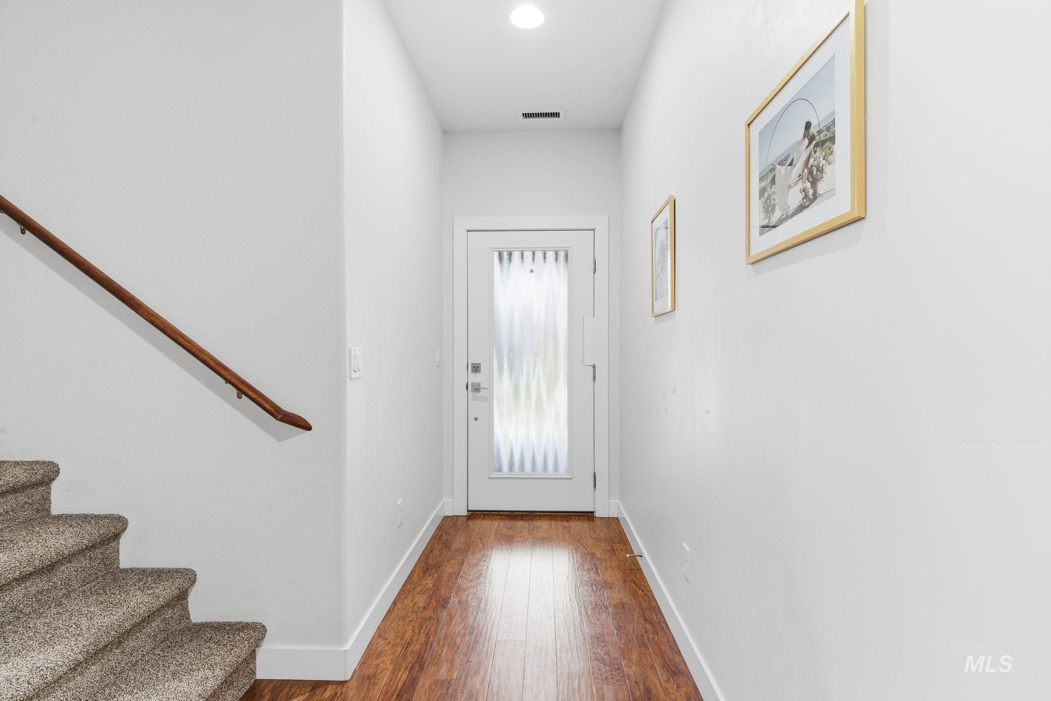 5056 N Alworth St, Garden City, Idaho 83714, 3 Bedrooms, 2.5 Bathrooms, Residential For Sale, Price $475,000, 98976102