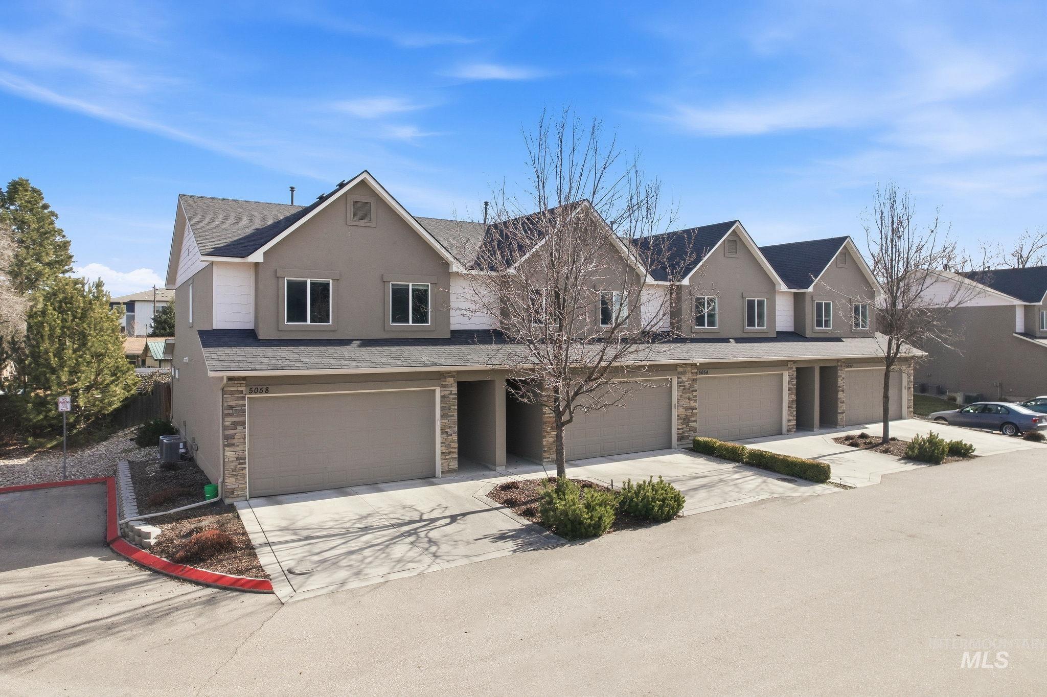 5056 N Alworth St, Garden City, Idaho 83714, 3 Bedrooms, 2.5 Bathrooms, Residential For Sale, Price $475,000, 98976102