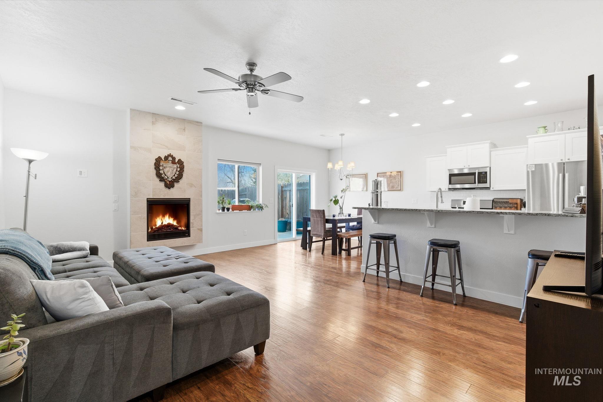 5056 N Alworth St, Garden City, Idaho 83714, 3 Bedrooms, 2.5 Bathrooms, Residential For Sale, Price $475,000, 98976102