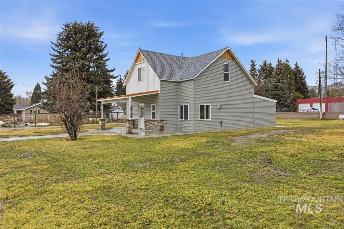 136 West St, Albion, Idaho 83311, 3 Bedrooms, 1.5 Bathrooms, Residential For Sale, Price $420,000, 98976103