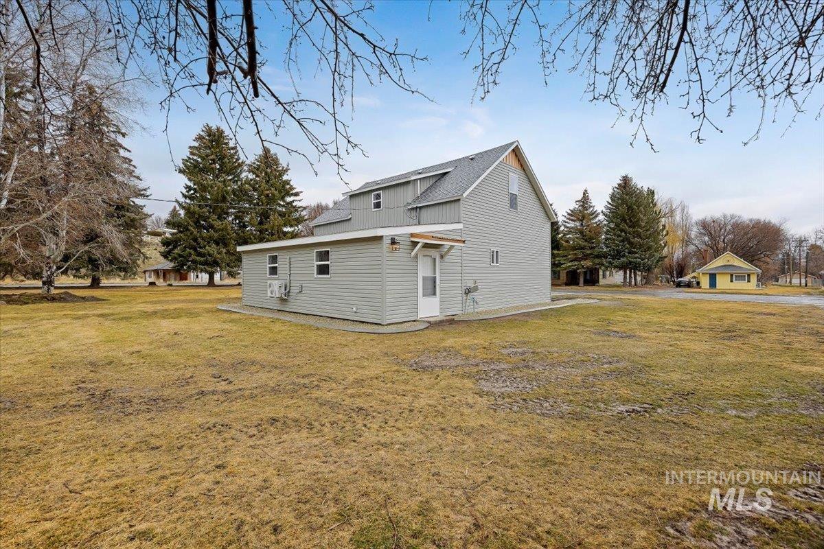 136 West St, Albion, Idaho 83311, 3 Bedrooms, 1.5 Bathrooms, Residential For Sale, Price $420,000, 98976103