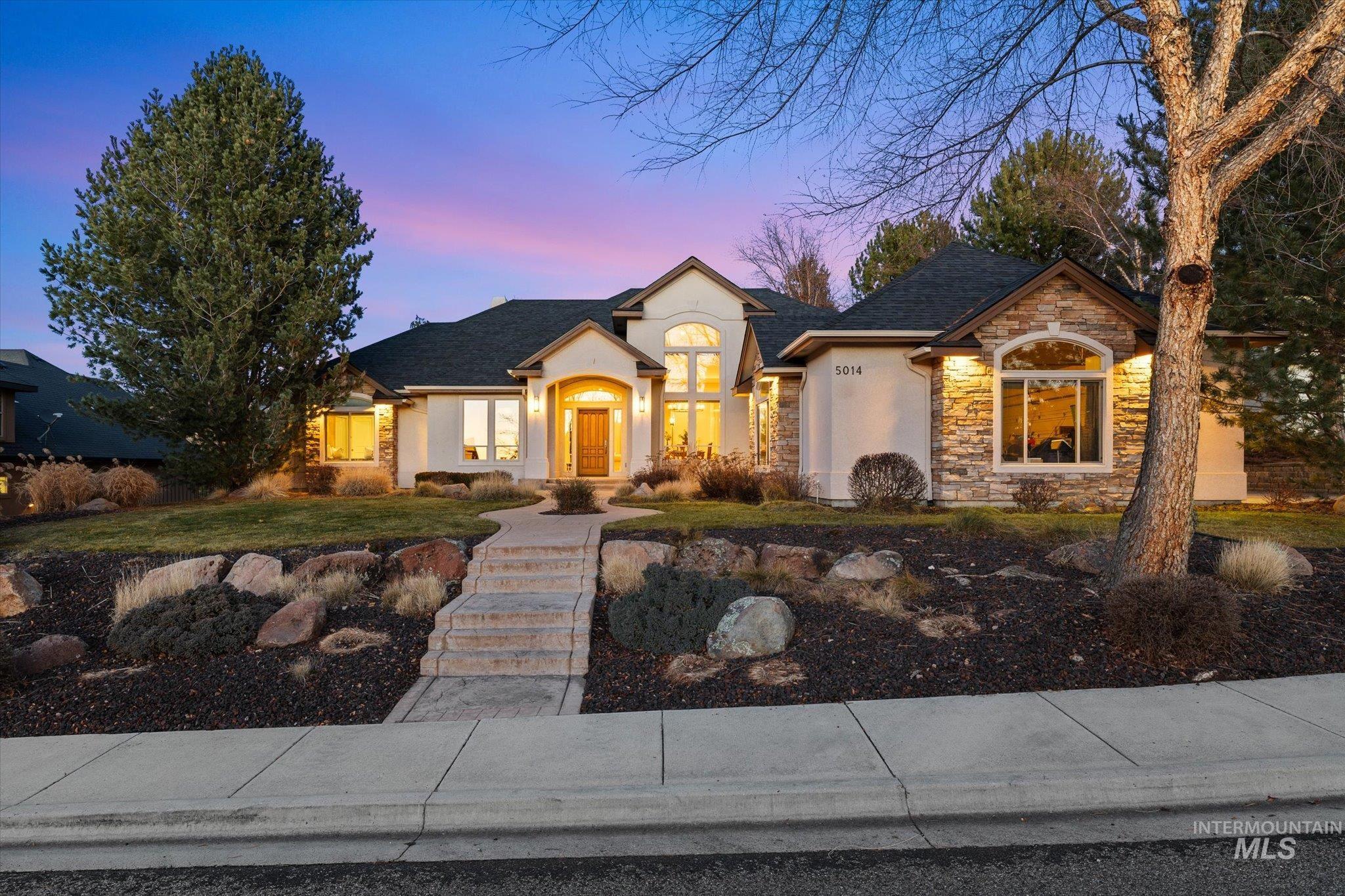 5014 N Arrow Crest Way, Boise, Idaho 83703, 3 Bedrooms, 2.5 Bathrooms, Residential For Sale, Price $1,175,000, 98976106
