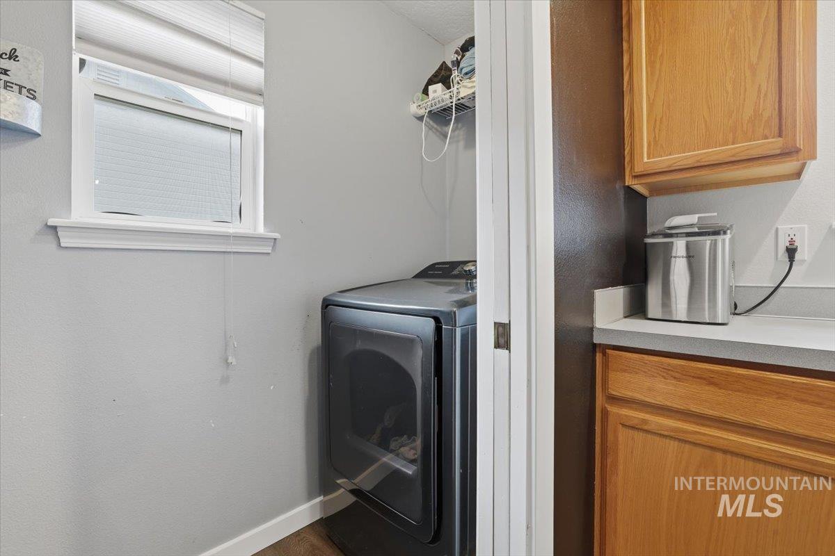 2613 S Canyon St, Nampa, Idaho 83686, 3 Bedrooms, 2 Bathrooms, Residential For Sale, Price $379,900, 98976110