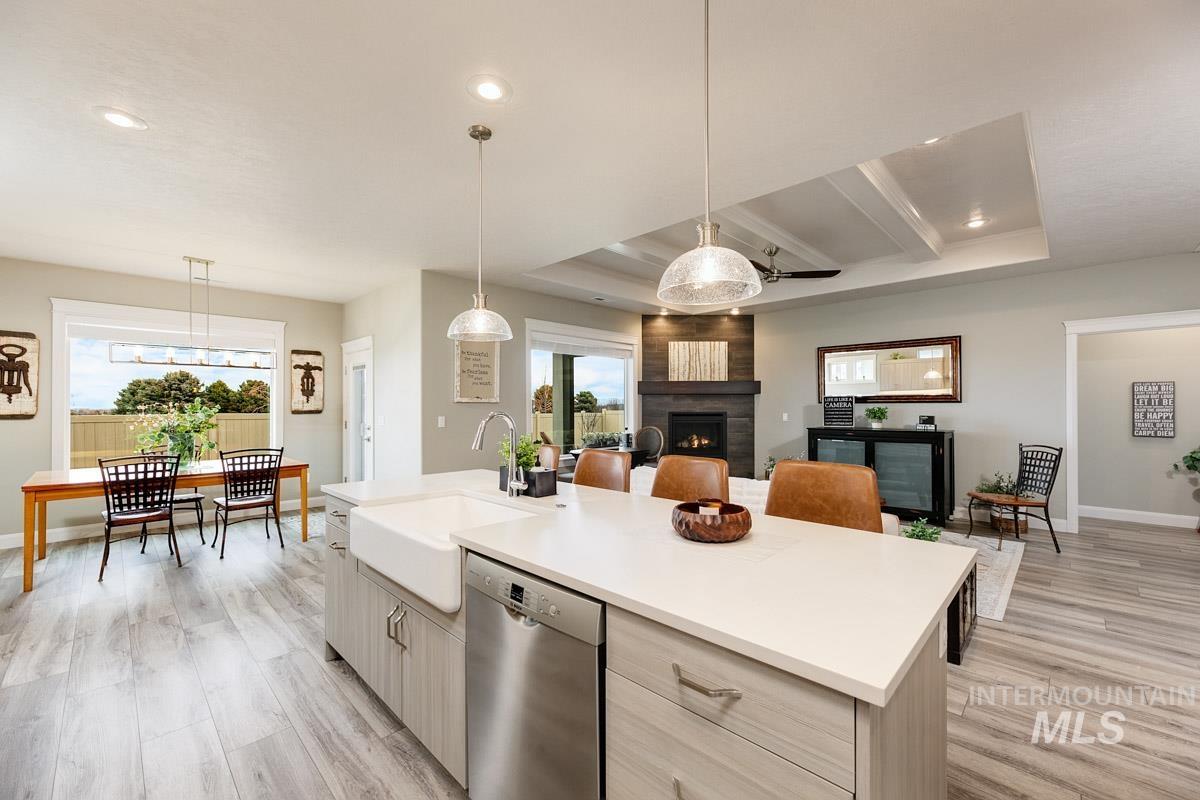 2406 W Herron Ridge Drive, Nampa, Idaho 83686, 3 Bedrooms, 2 Bathrooms, Residential For Sale, Price $515,121,MLS 98976111