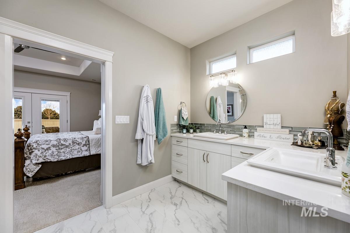 2406 W Herron Ridge Drive, Nampa, Idaho 83686, 3 Bedrooms, 2 Bathrooms, Residential For Sale, Price $515,121,MLS 98976111