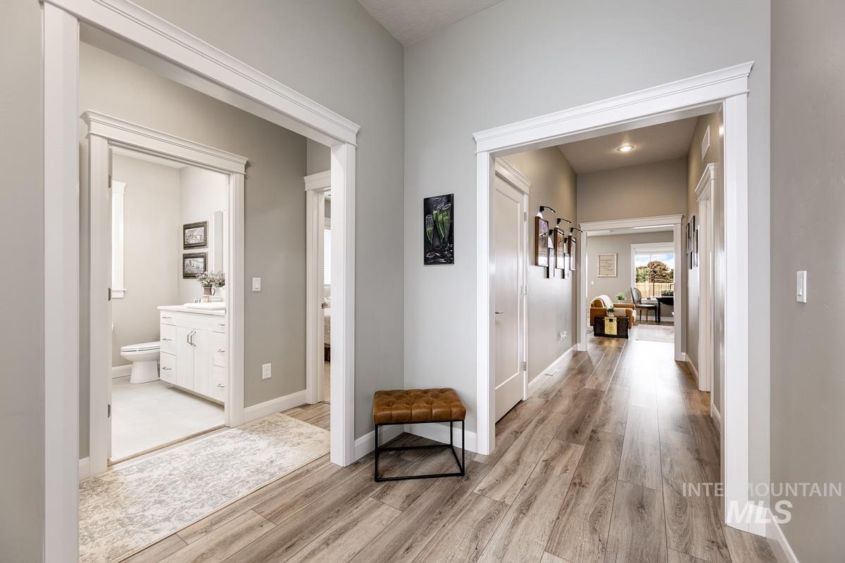 2406 W Herron Ridge Drive, Nampa, Idaho 83686, 3 Bedrooms, 2 Bathrooms, Residential For Sale, Price $515,121,MLS 98976111