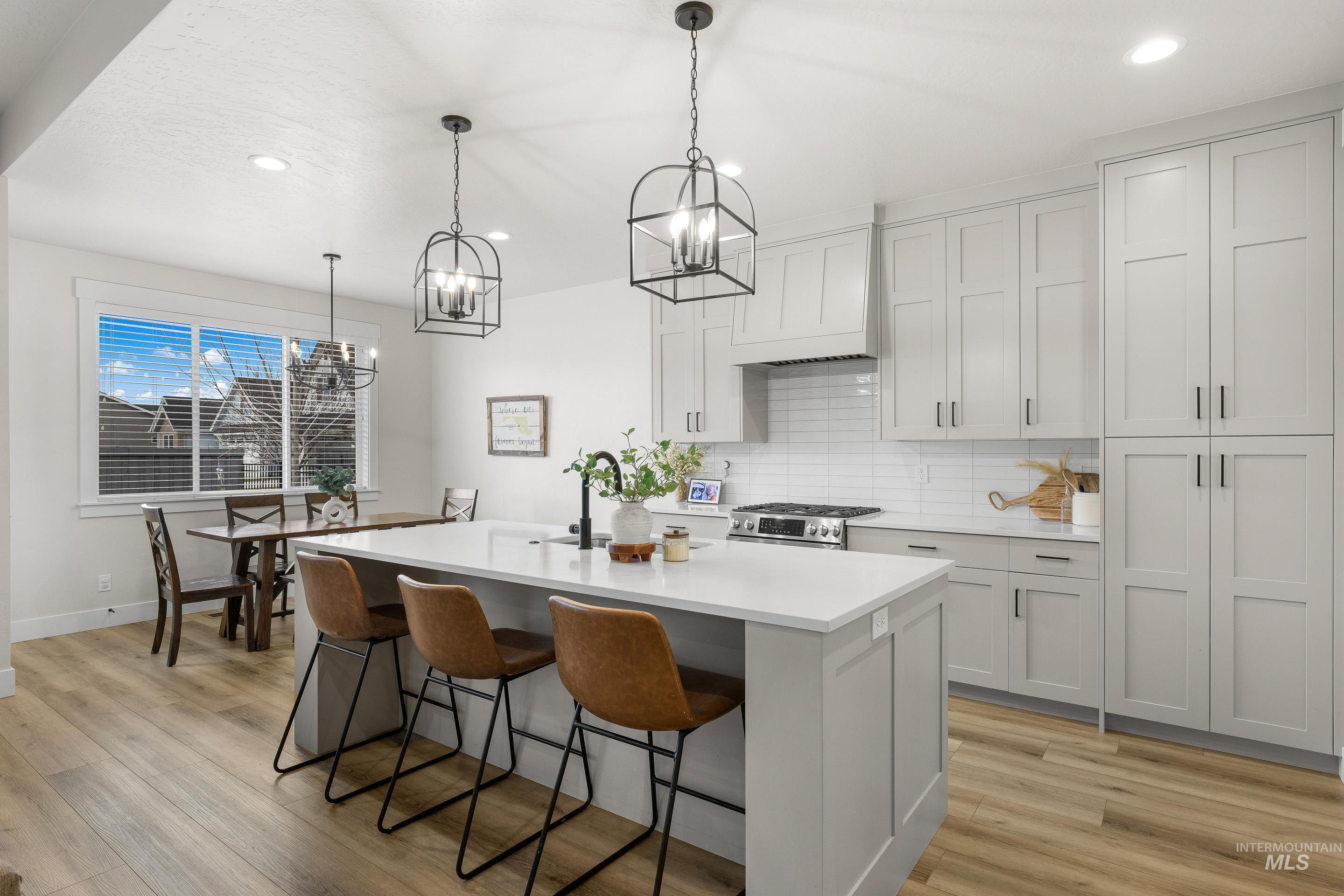 18285 N Arch Haven Way, Nampa, Idaho 83687, 3 Bedrooms, 2 Bathrooms, Residential For Sale, Price $474,900,MLS 98976114