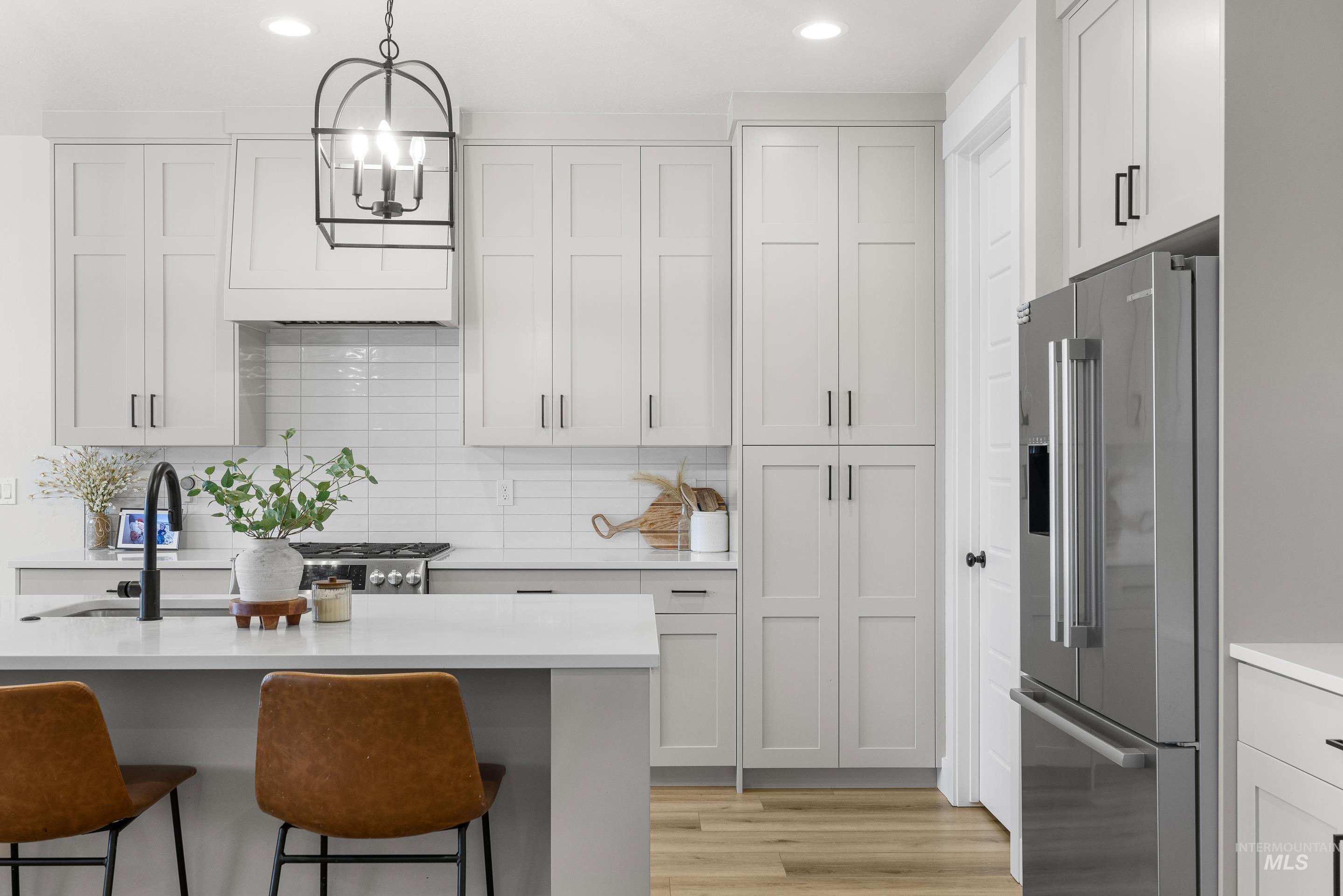 18285 N Arch Haven Way, Nampa, Idaho 83687, 3 Bedrooms, 2 Bathrooms, Residential For Sale, Price $474,900,MLS 98976114