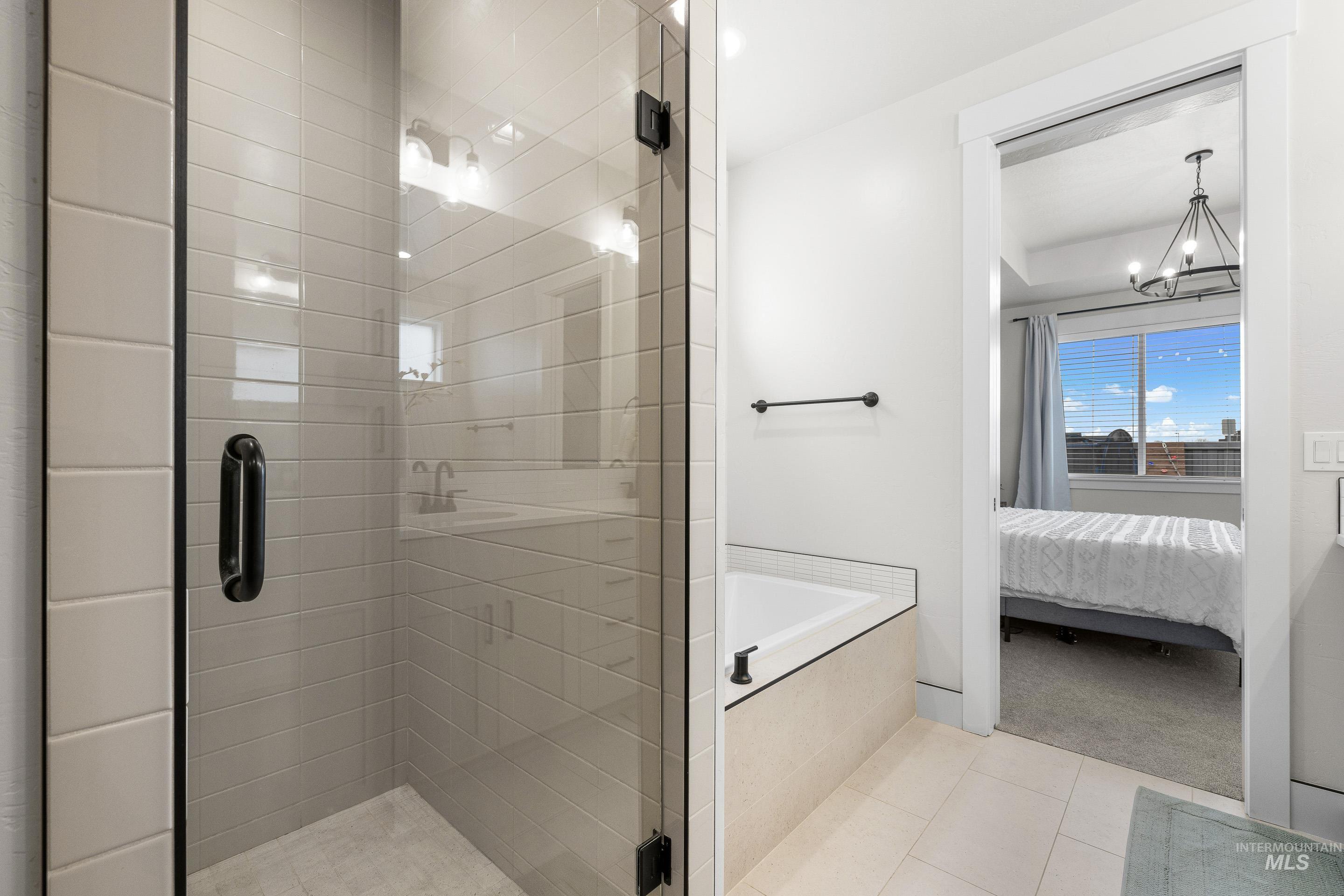 18285 N Arch Haven Way, Nampa, Idaho 83687, 3 Bedrooms, 2 Bathrooms, Residential For Sale, Price $474,900,MLS 98976114