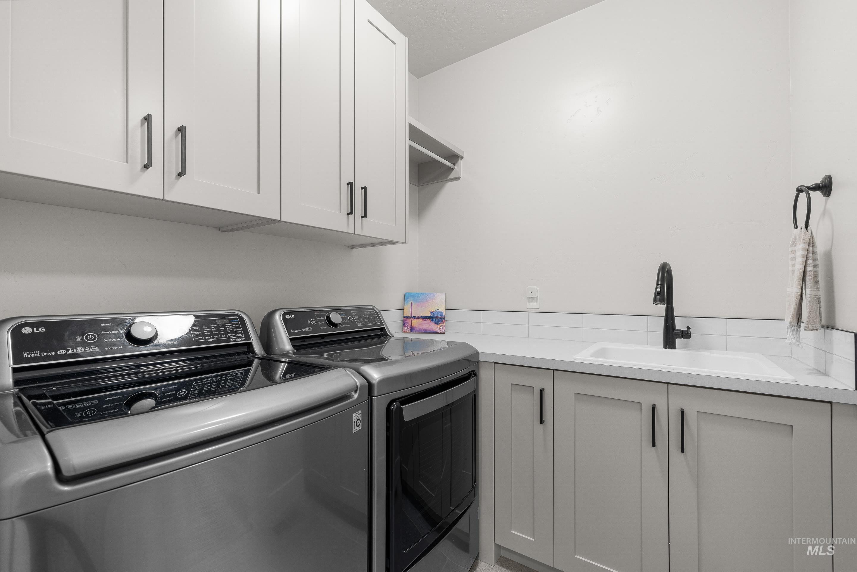 18285 N Arch Haven Way, Nampa, Idaho 83687, 3 Bedrooms, 2 Bathrooms, Residential For Sale, Price $474,900,MLS 98976114