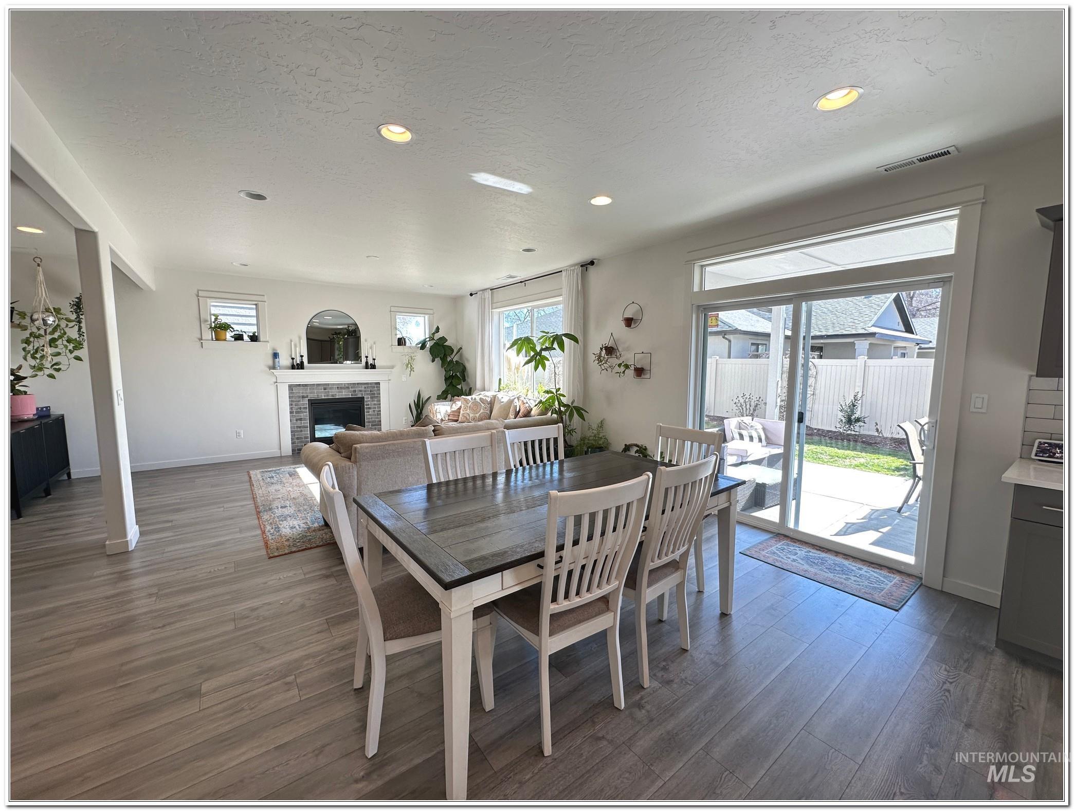 9687 W Arnold Rd., Boise, Idaho 83714, 4 Bedrooms, 2.5 Bathrooms, Residential For Sale, Price $619,900, 98976115