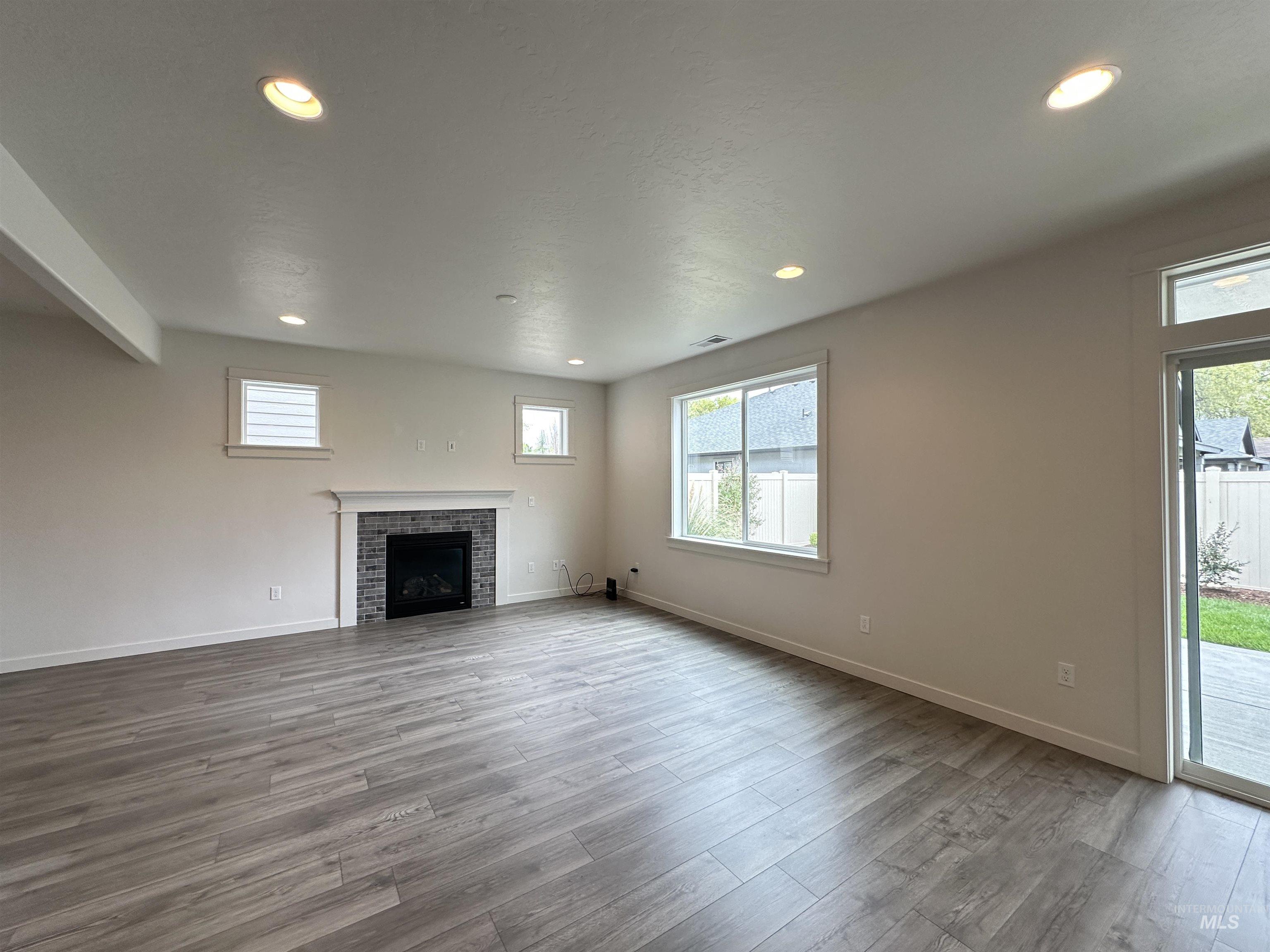 9687 W Arnold Rd., Boise, Idaho 83714, 4 Bedrooms, 2.5 Bathrooms, Residential For Sale, Price $619,900, 98976115