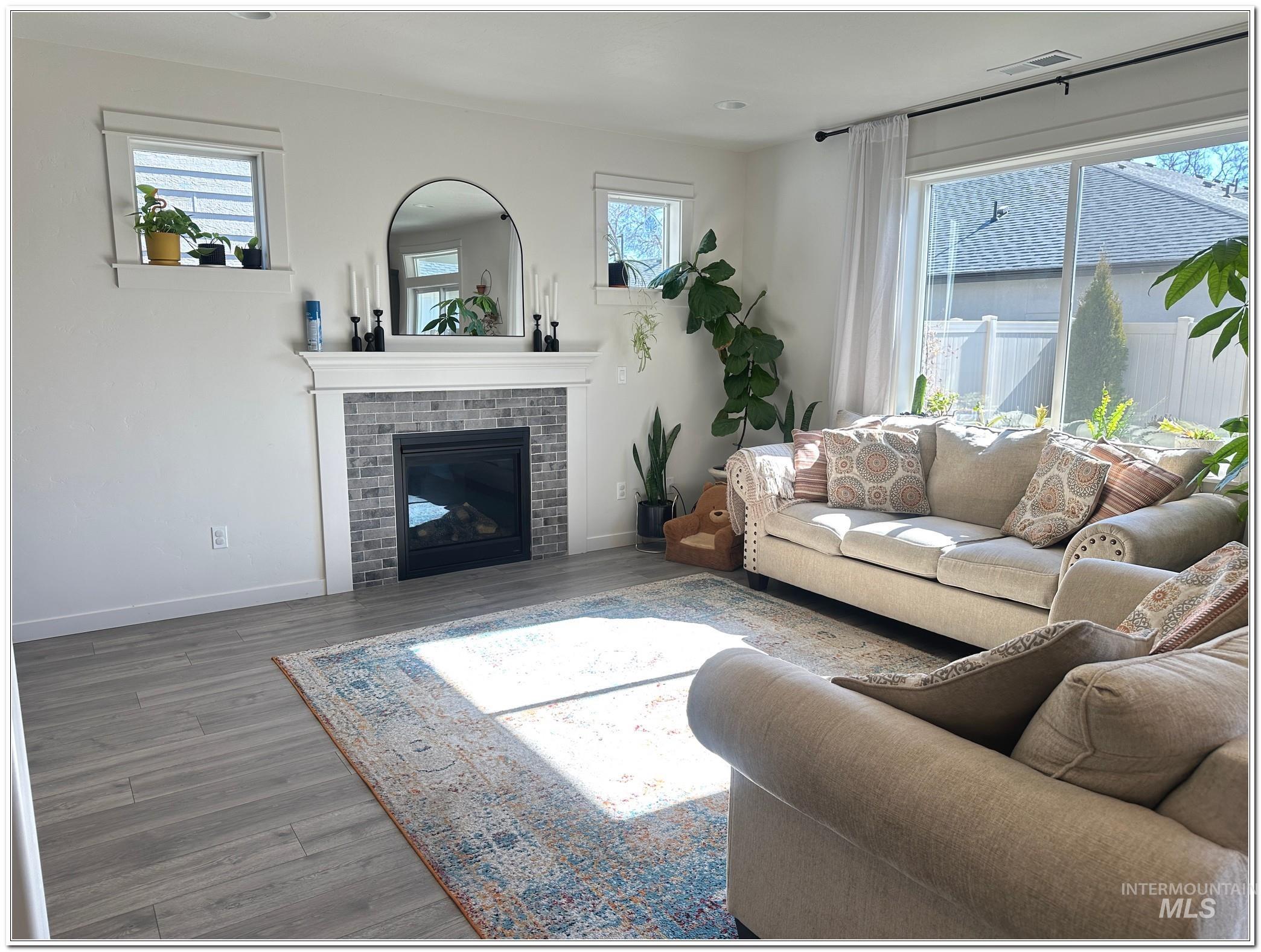 9687 W Arnold Rd., Boise, Idaho 83714, 4 Bedrooms, 2.5 Bathrooms, Residential For Sale, Price $619,900, 98976115